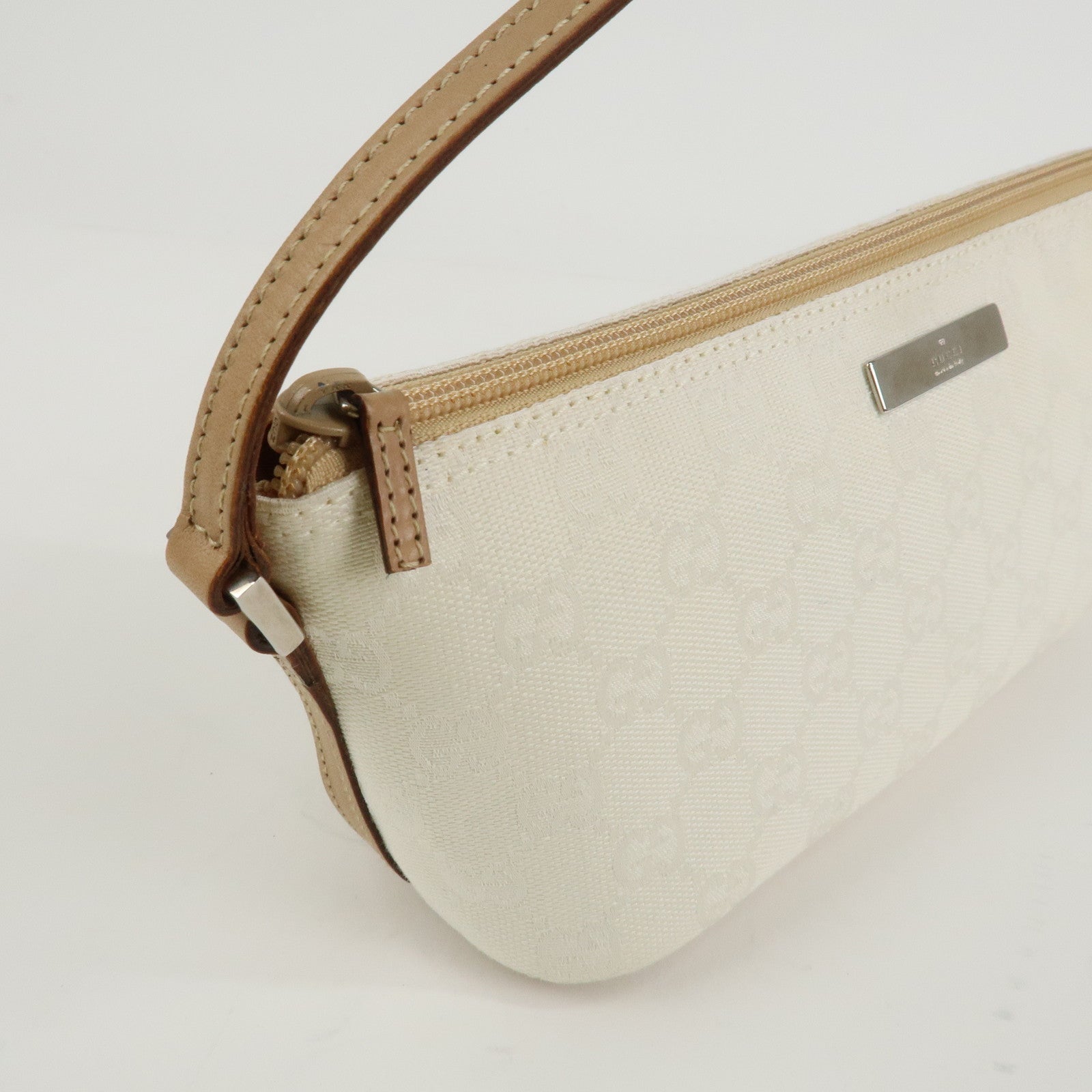 GUCCI Boat Bag GG Canvas Leather Hand Bag White Beige 039.1103