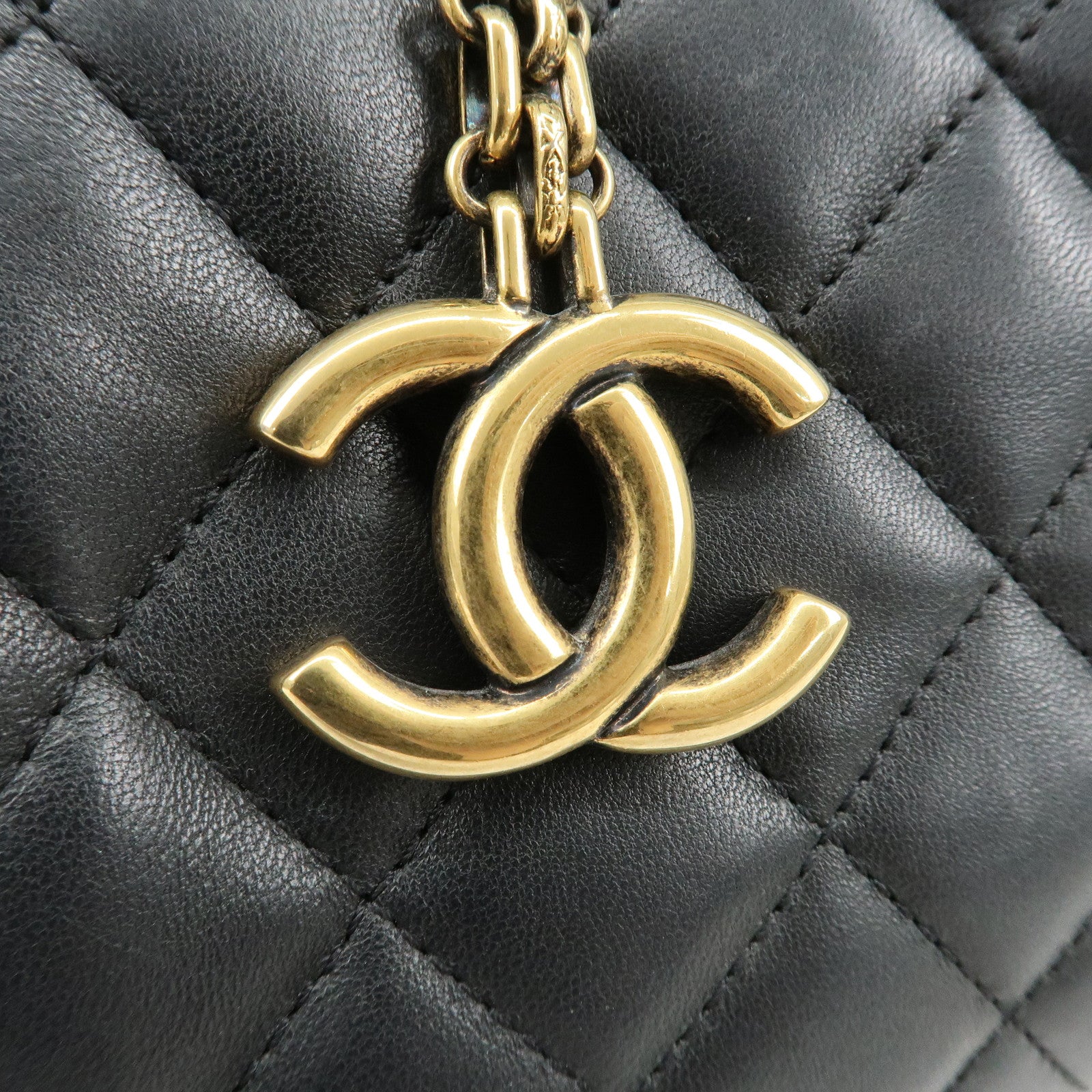 CHANEL Matelasse Lamb Skin Mademoiselle Bowling Bag Black