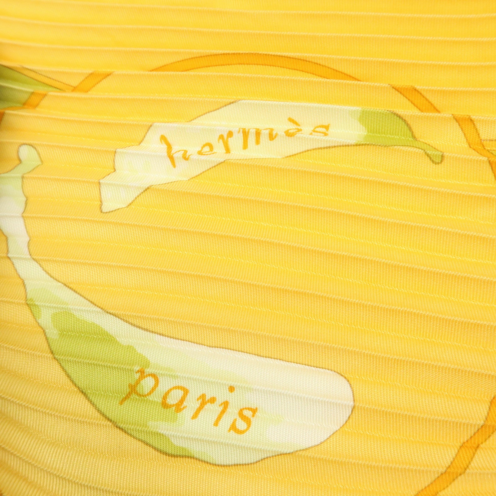 HERMES Silk 100% Pleats Carre Scarf Au gre du Vent Yellow Used