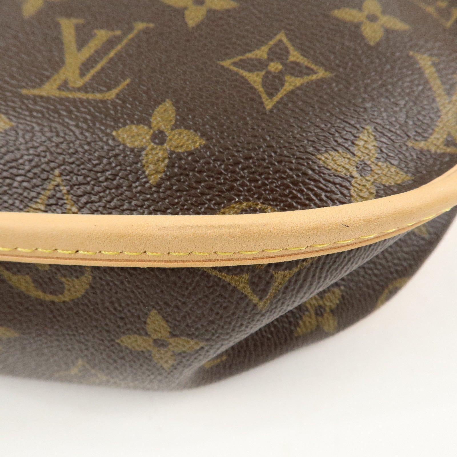 Louis Vuitton Monogram Menilmontant MM Shoulder Bag M40474 Used