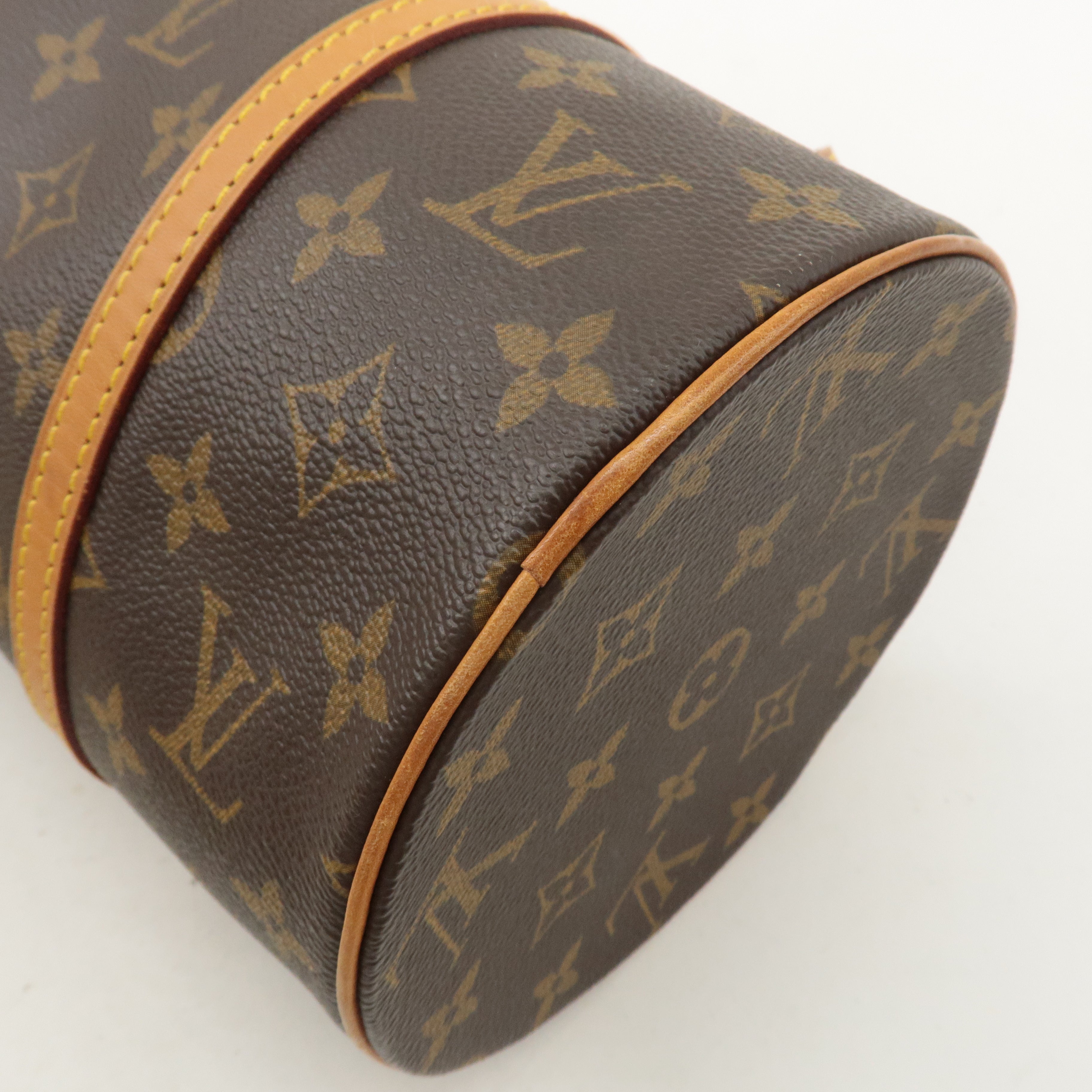 Louis Vuitton Monogram Papillon 30 Hand Bag 
Pouch Brown M51385