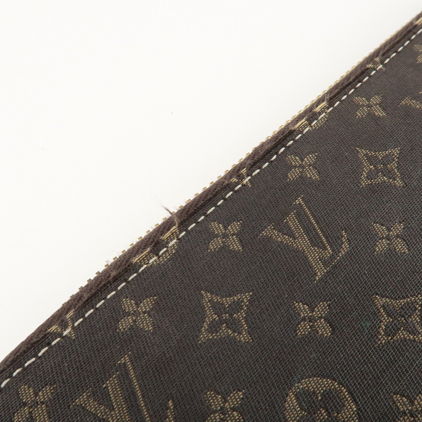 Louis Vuitton Monogram Idylle Zippy Wallet Faisan M63009