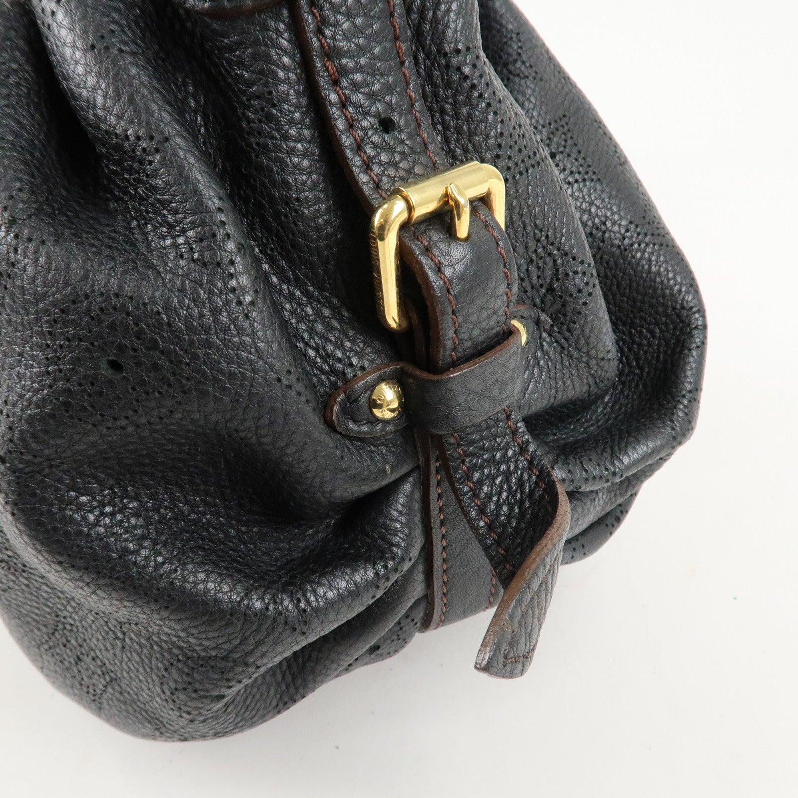 Louis Vuitton Monogram Mahina XS Shoulder Bag Black M95660 Used