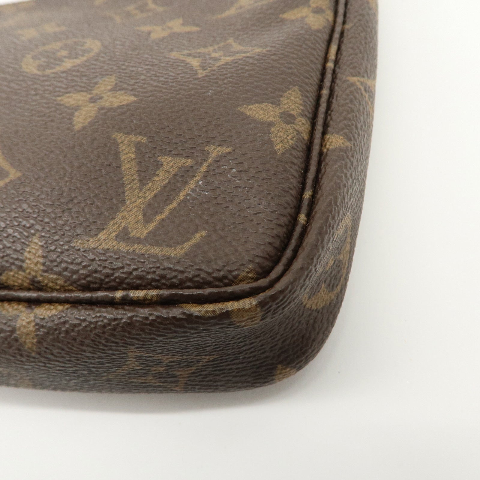 Louis Vuitton Monogram Pochette Accessoires Pouch M51980