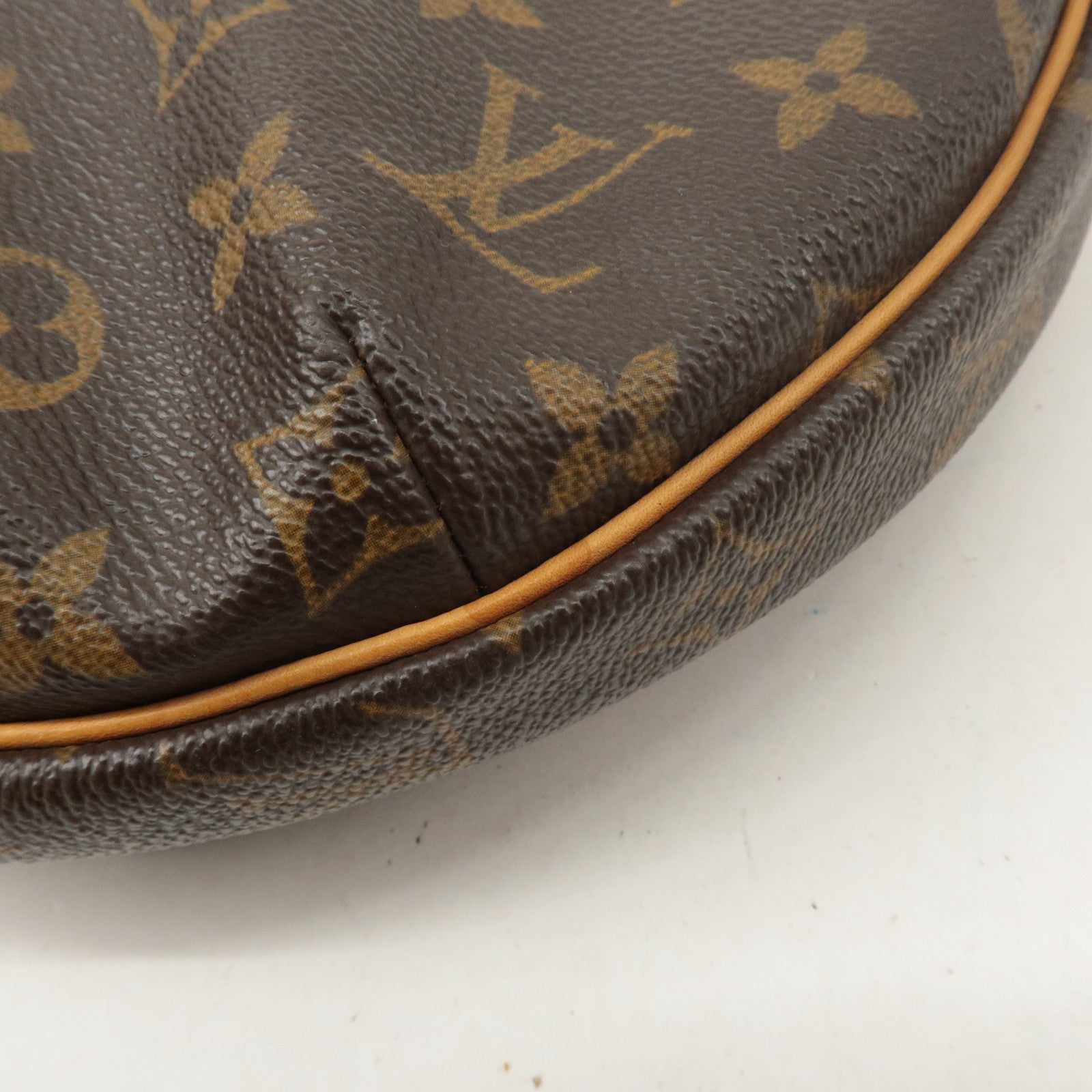 Louis Vuitton Monogram Croissant MM Shoulder Bag Hand Bag M51512