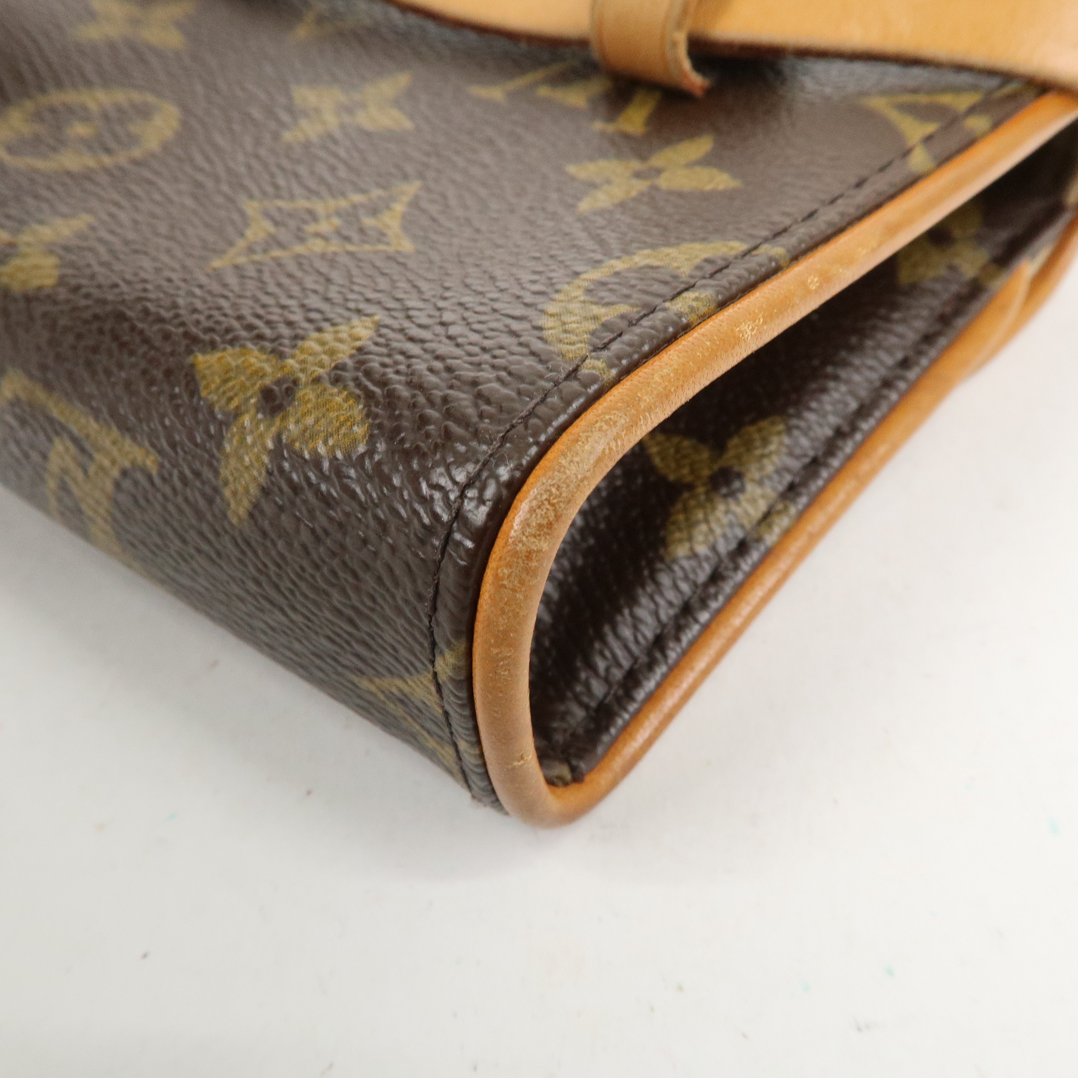 Louis Vuitton Monogram Pochette Florentine WaistBag Belt XS M51855