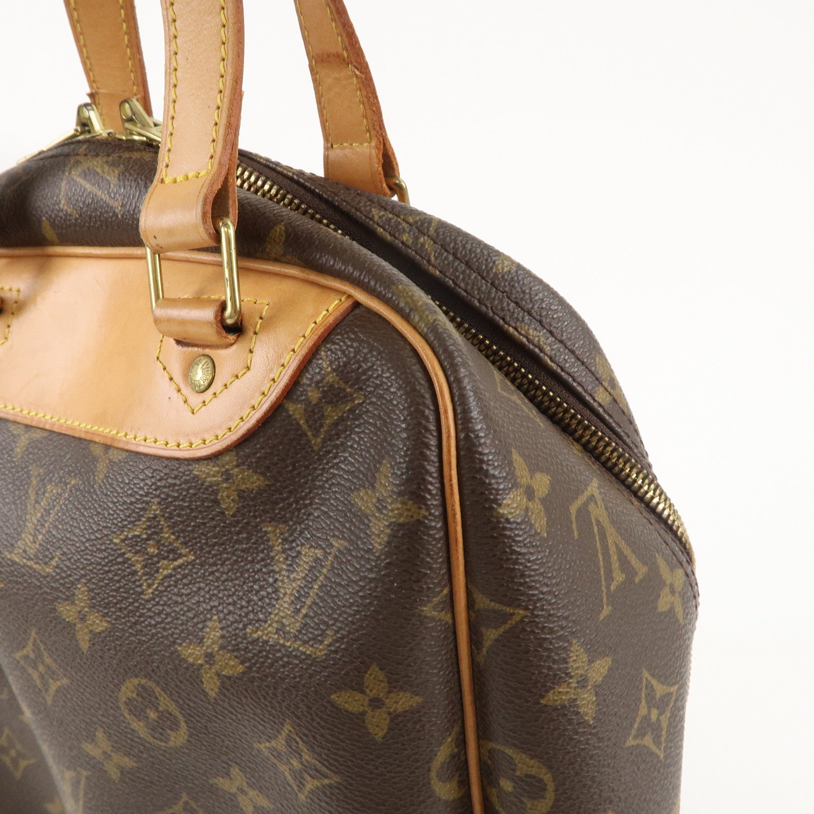 Louis Vuitton Monogram Excursion Shoes Case Hand Bag M41450