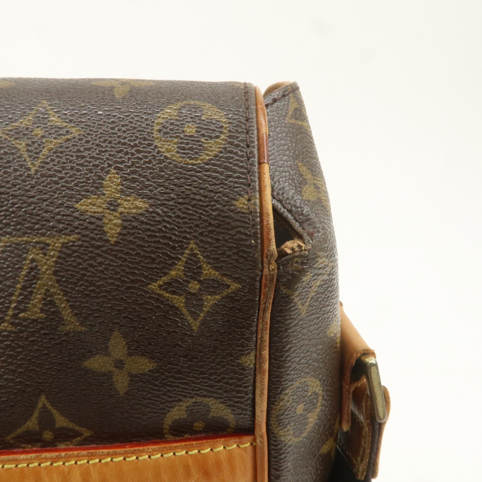 Louis Vuitton Monogram Abbesses Messenger Bag Hand Bag M45257