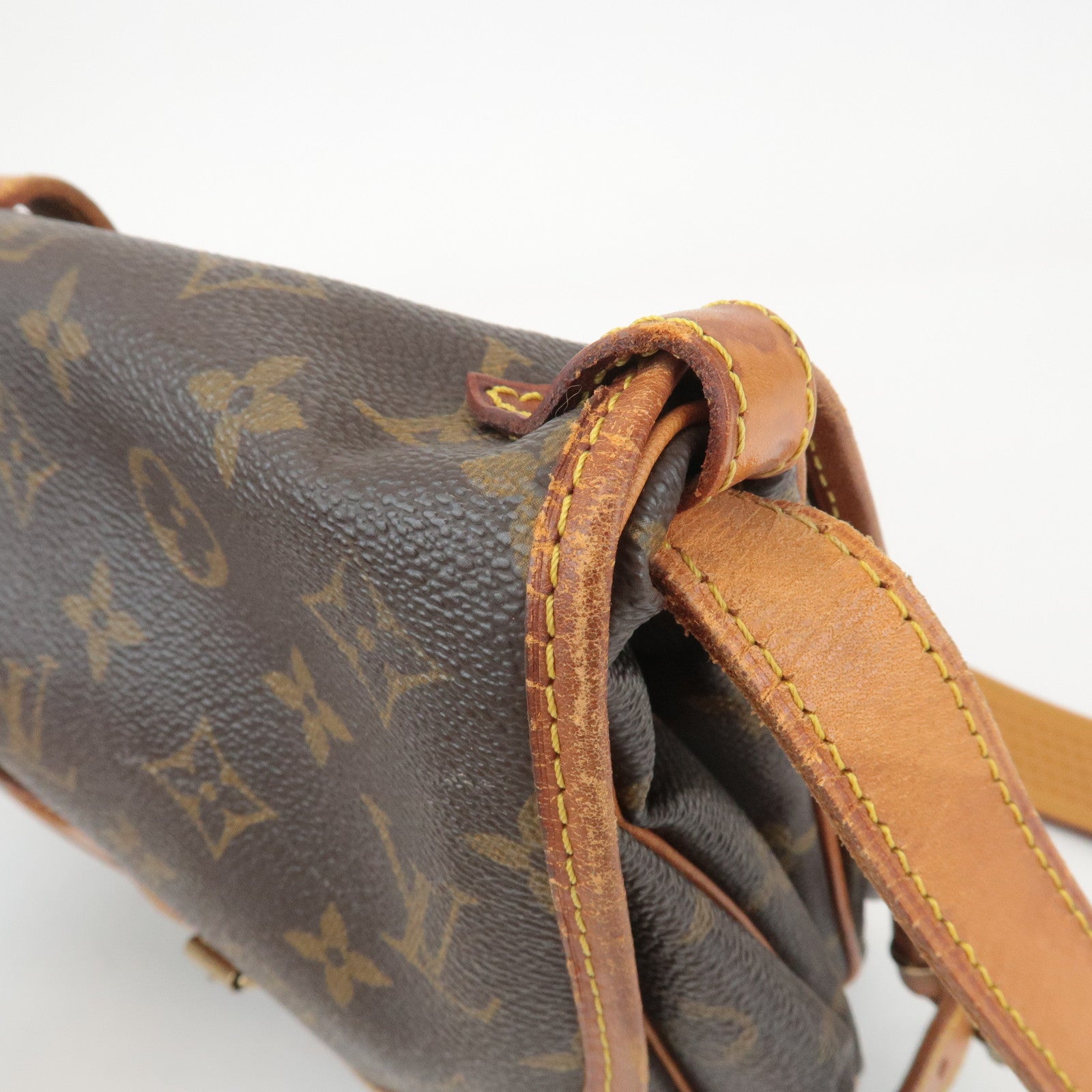 Louis Vuitton Monogram Saumur 30 Shoulder Bag Brown M42256