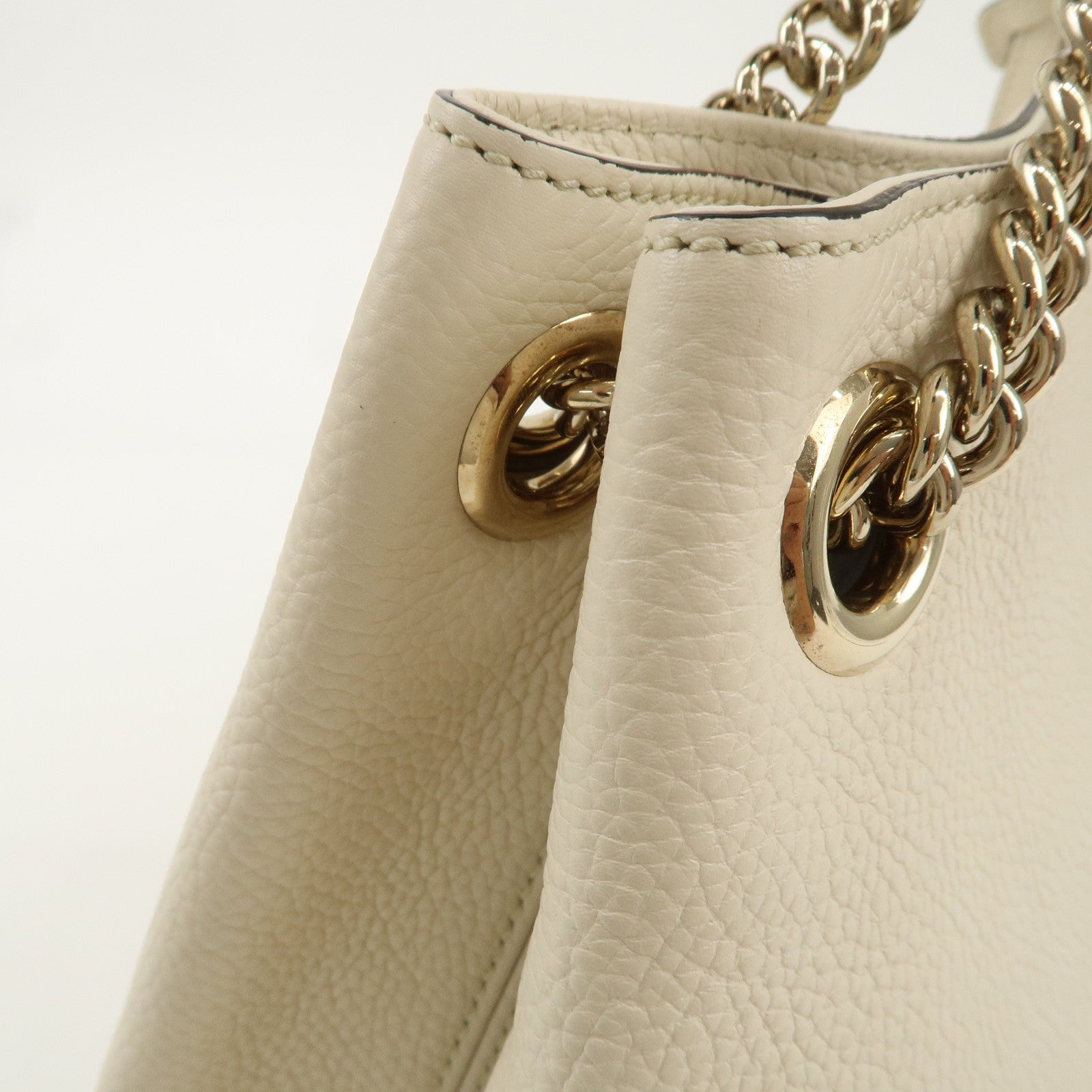 GUCCI SOHO Interlocking G Leather Chain Shoulder Bag Ivory 536196