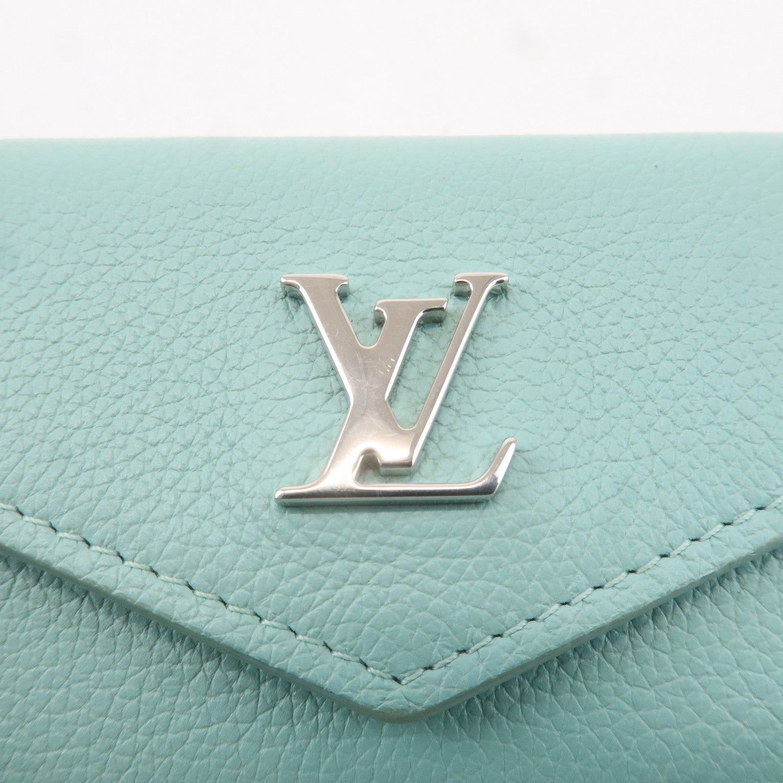 Louis Vuitton Portefeuille Lock Mini Wallet Mint Green M68481