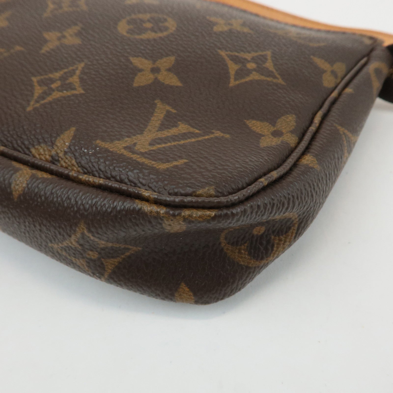 Louis Vuitton Monogram Pochette Accessoires Pouch M51980