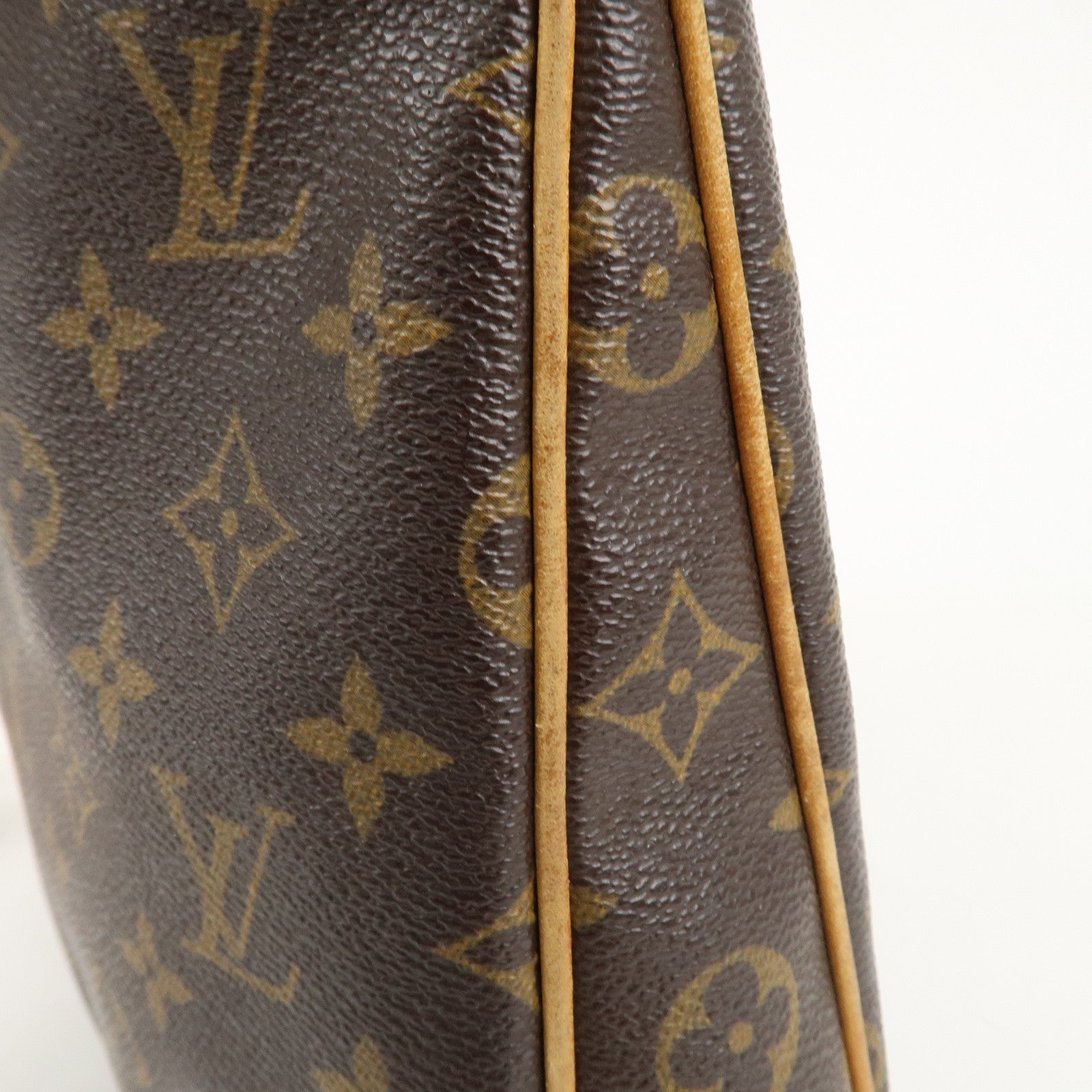 Louis Vuitton Monogram Odeon MM Crossbody Shoulder Bag M56389