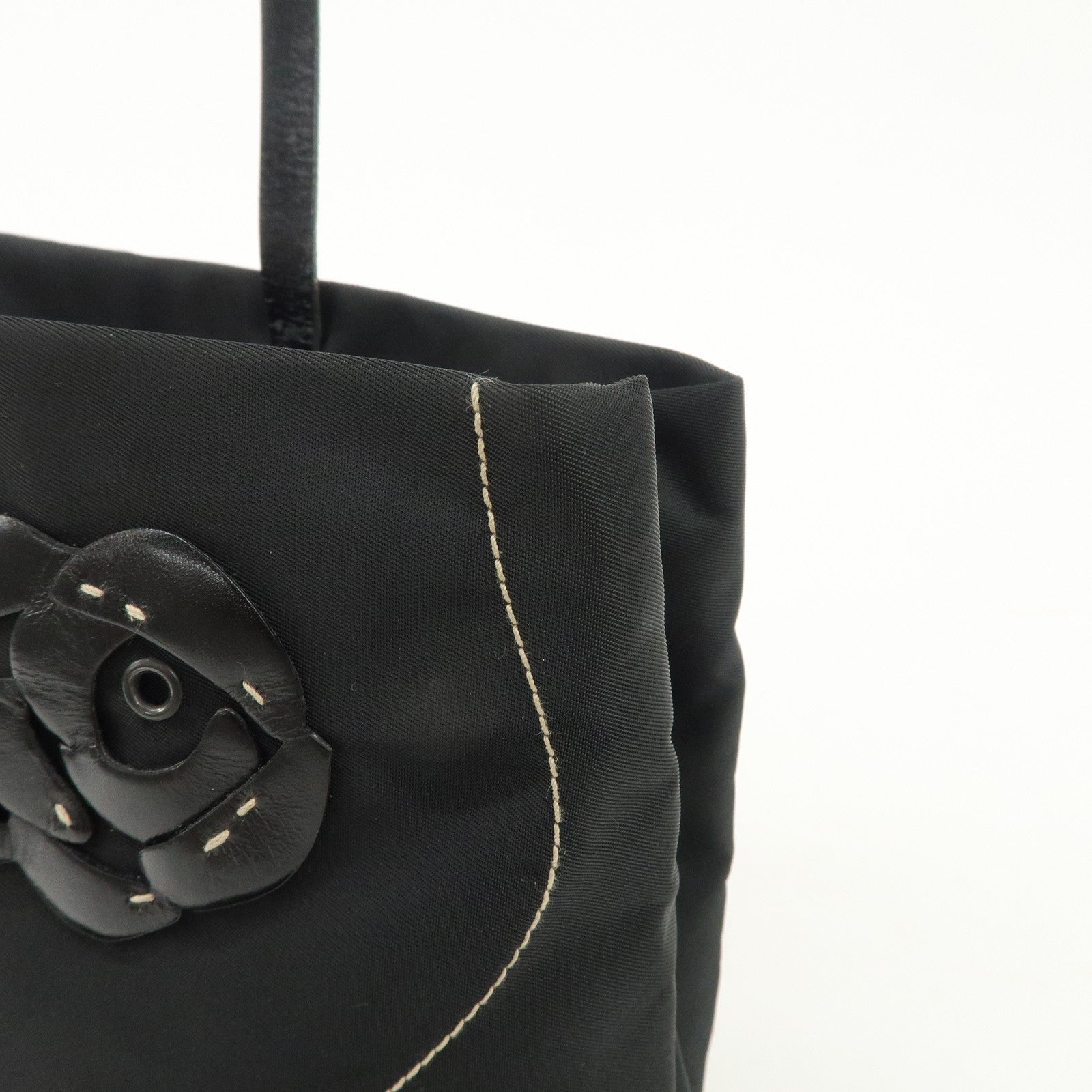 PRADA Traiangle Logo Nylon Leather Flower Tote Bag Black B11033 Used