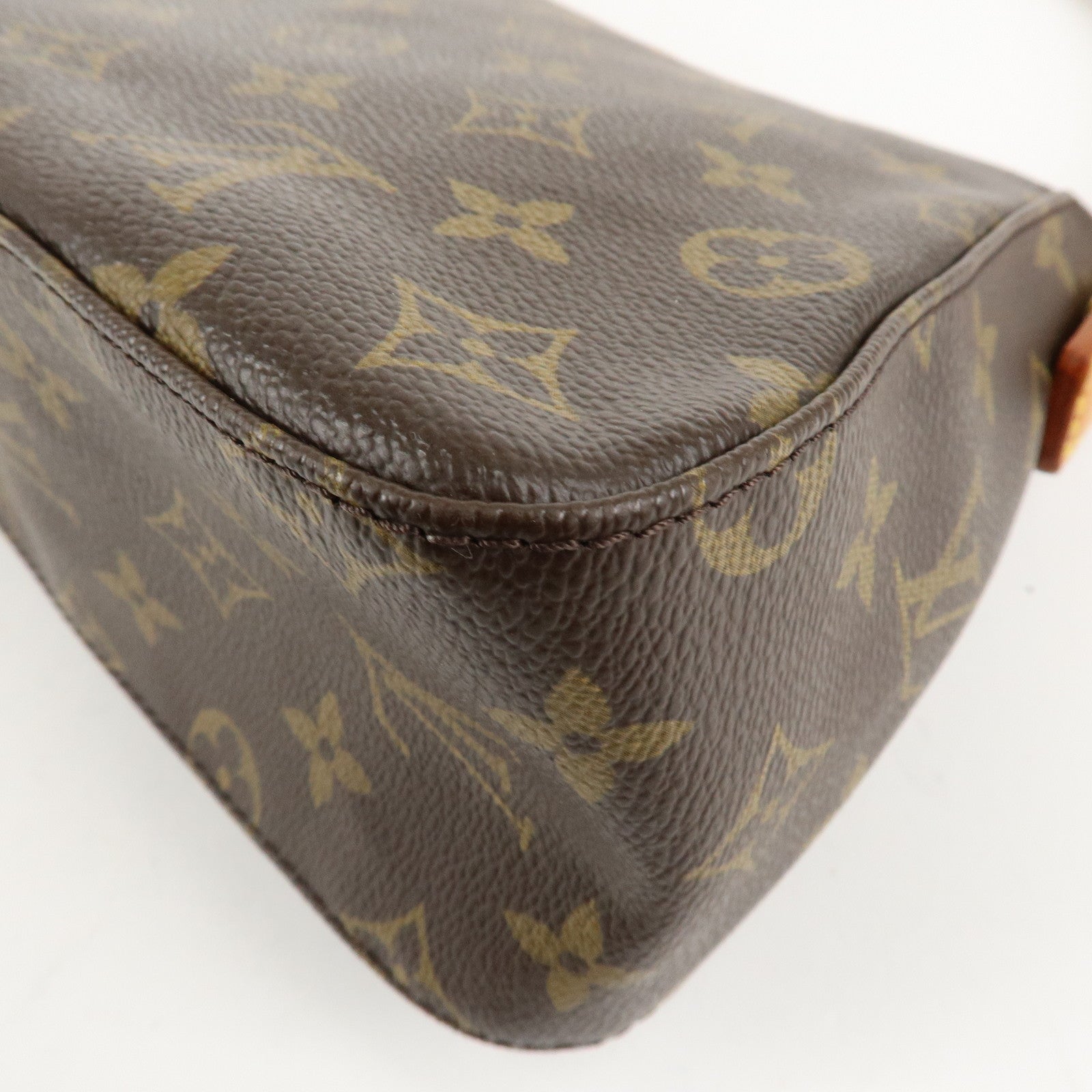 Louis Vuitton Monogram Mini Looping Shoulder Bag Hand Bag M51147