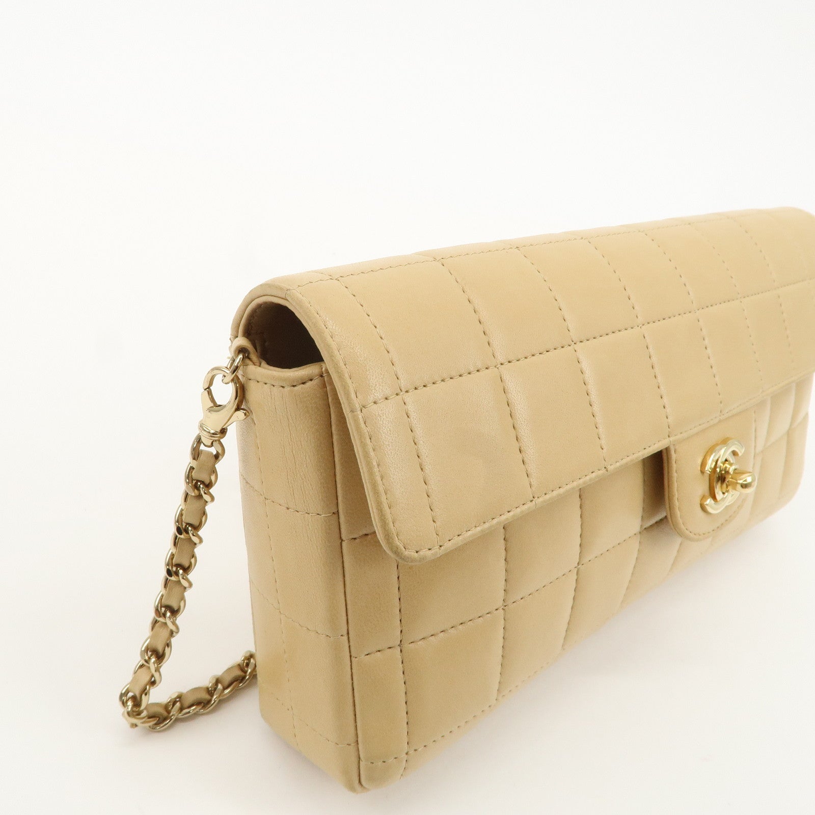 CHANEL Chocolate Bar Lamb Skin Chain Shoulder Bag Beige A15316