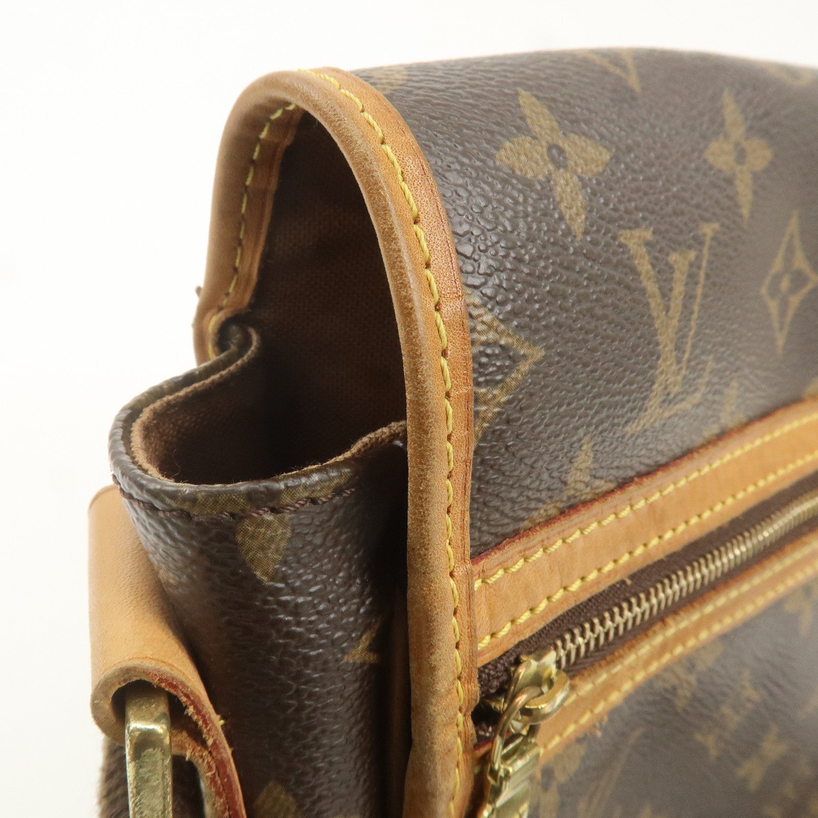 Louis Vuitton Monogram Messenger Bosphore PM Shoulder Bag M40106