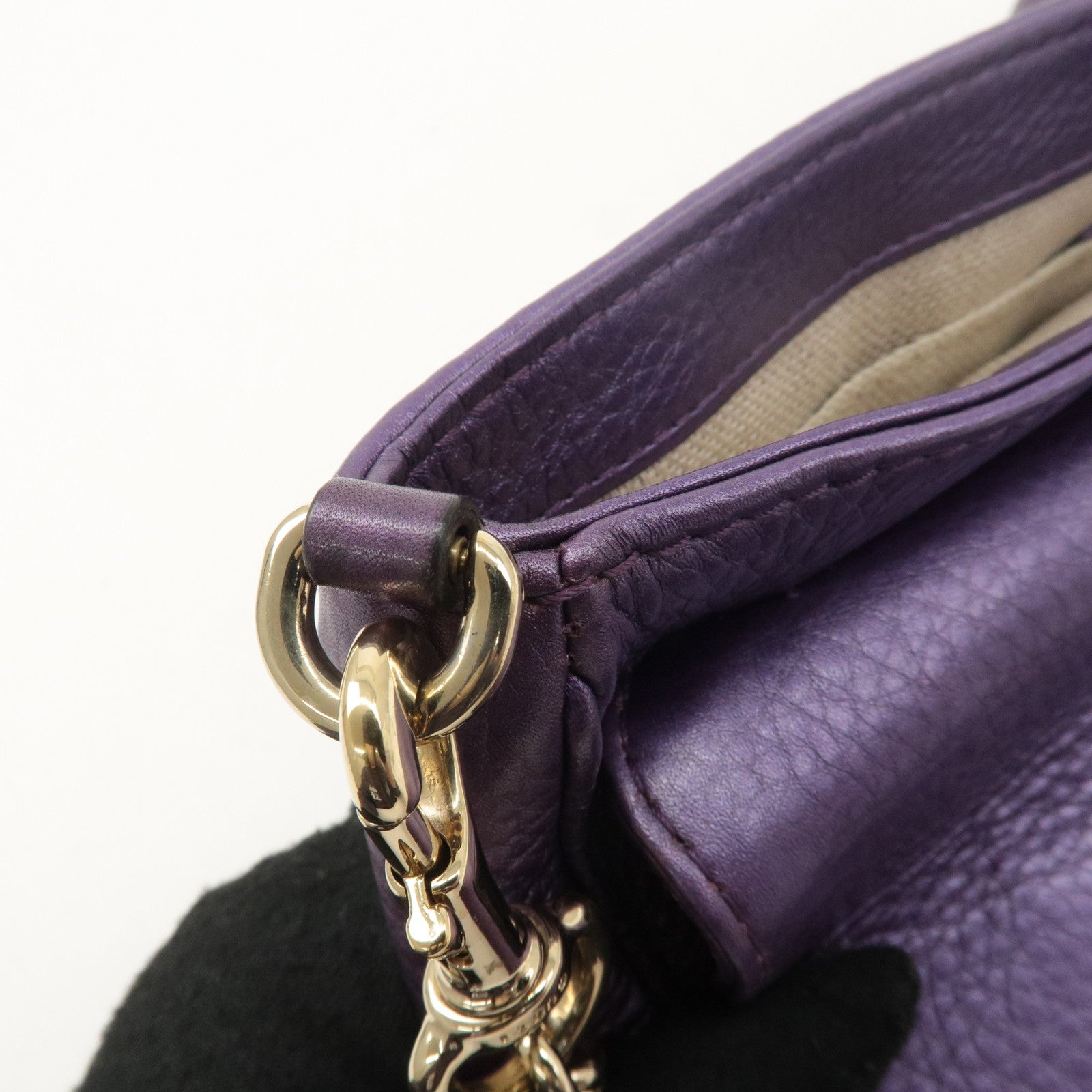 GUCCI Leather Chain Shoulder Bag Clutch Bag Purple 268748