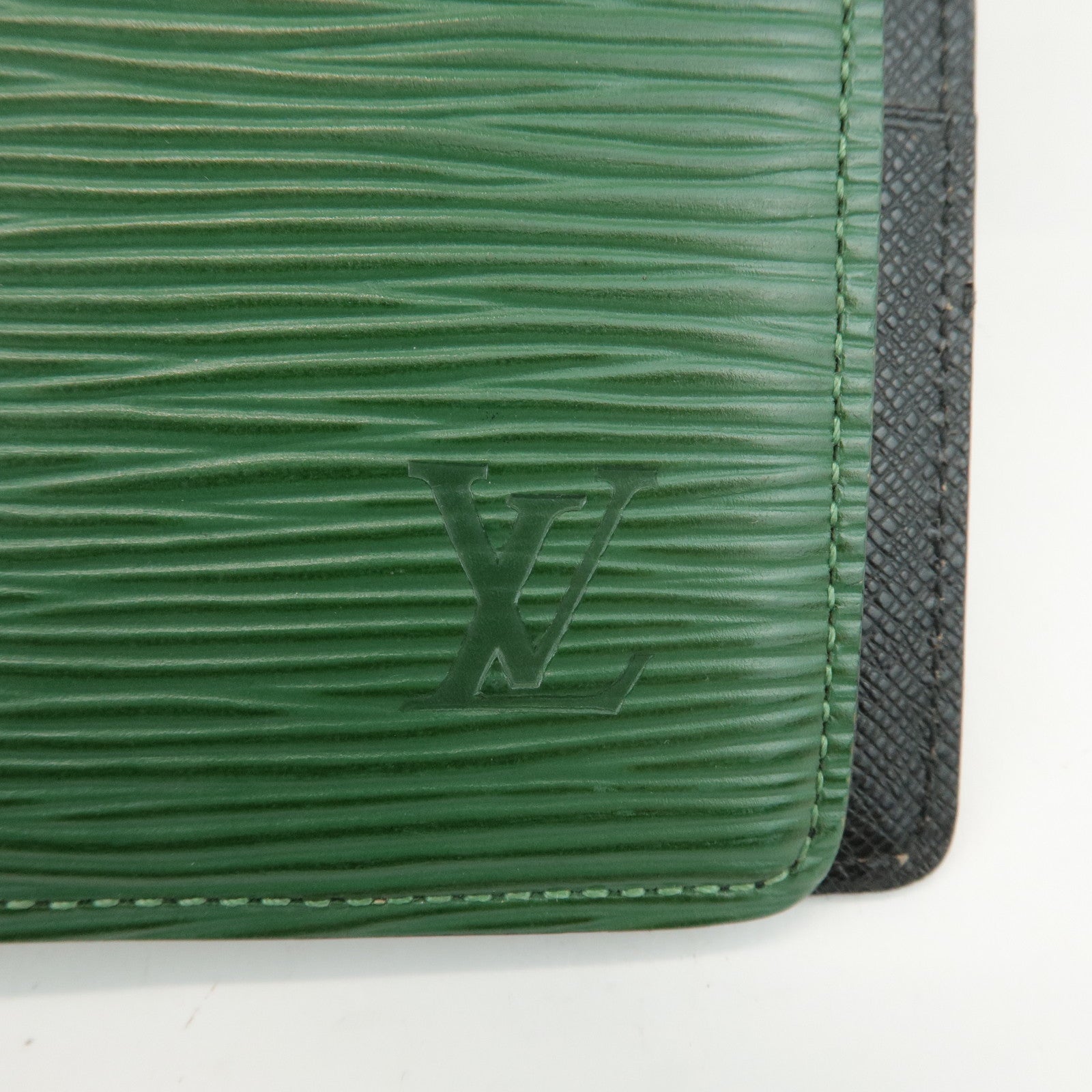 Louis Vuitton Epi Agenda GM Planner Cocer Borneo Green R20212 Used