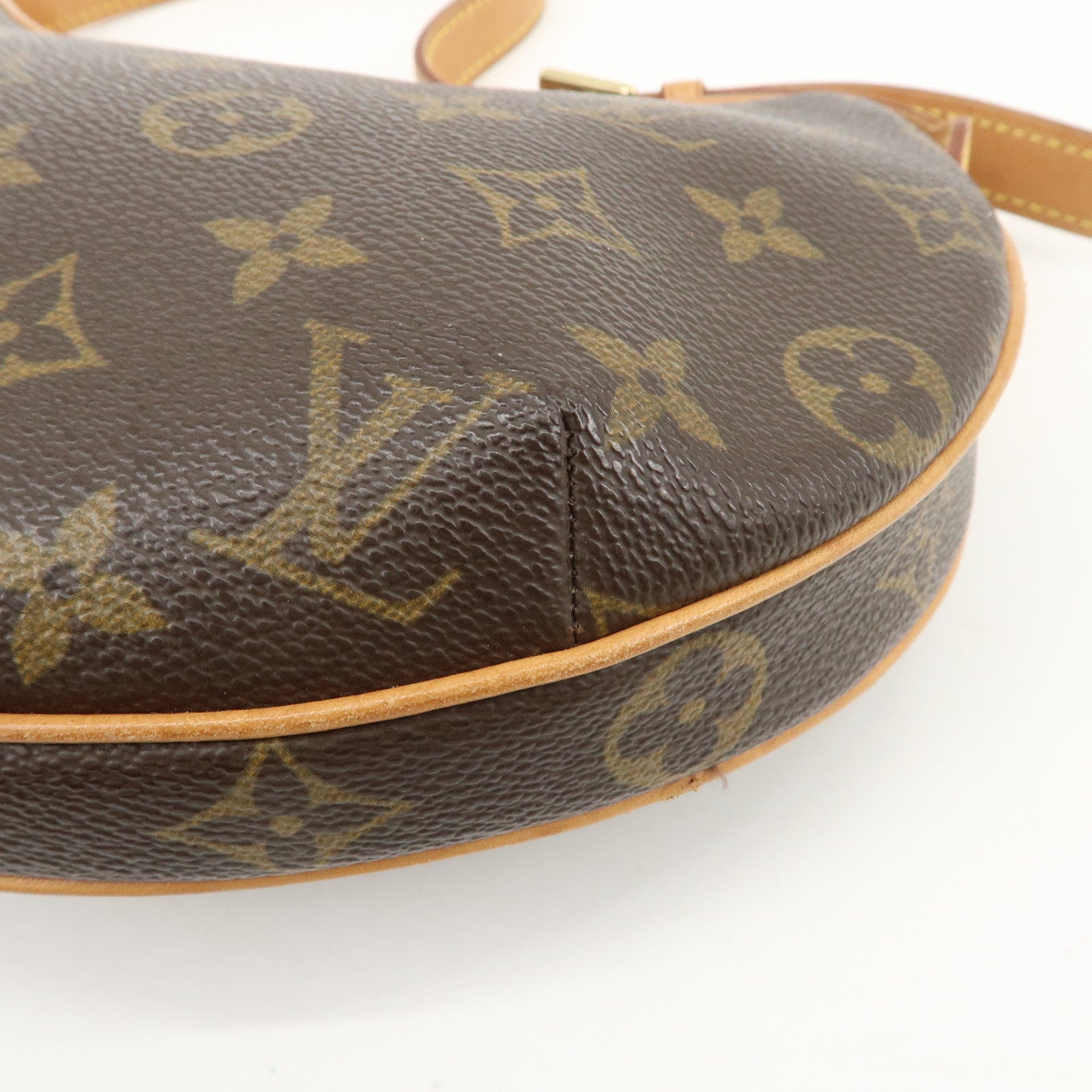 Louis Vuitton Monogram Pochette Croissant Shoulder Bag M51510 Used