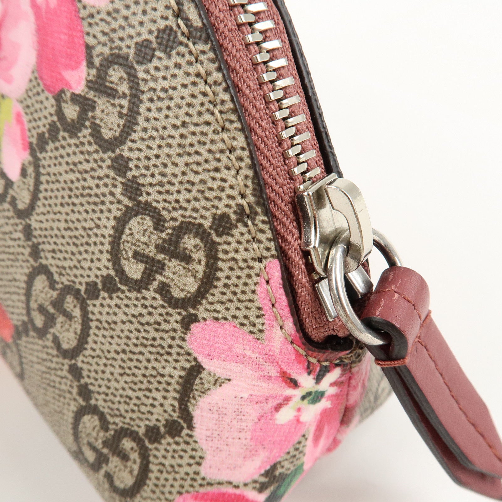 GUCCI GG Blooms GG Supreme Leather Pouch Beige Pink 431380 Used