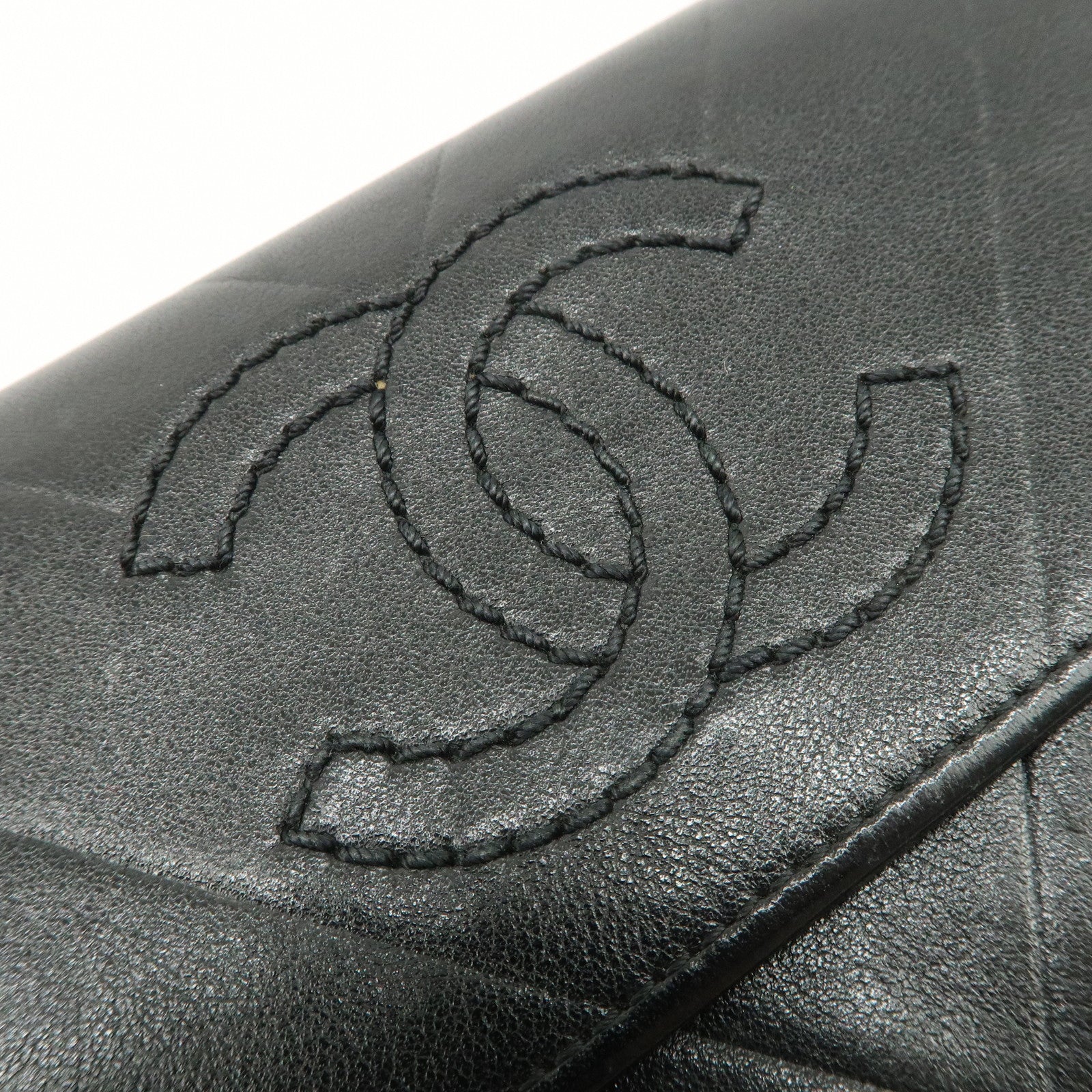 CHANEL V Stitch Lamb Skin COCO Mark Hook Bi-Fold Wallet Black