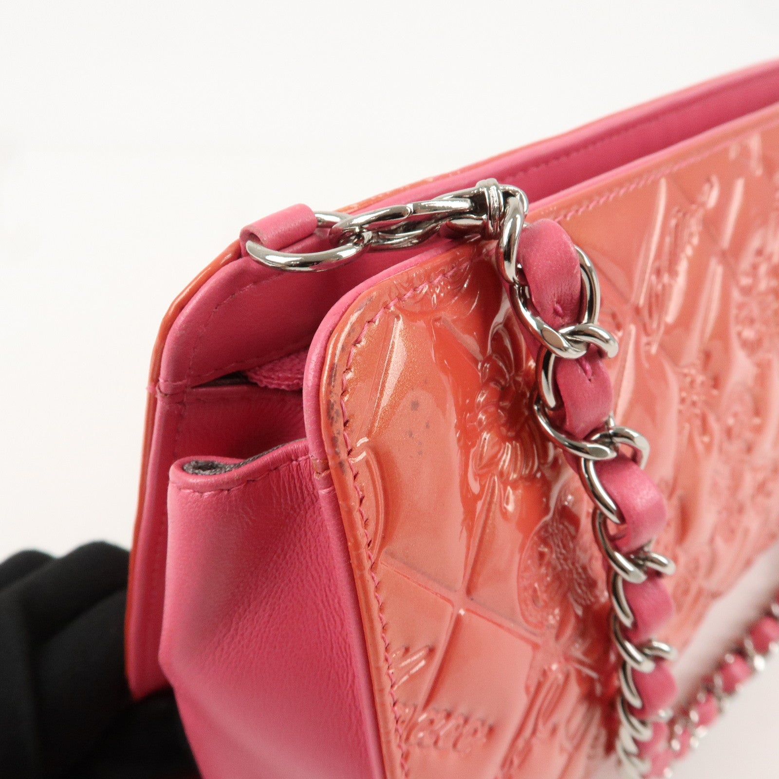 CHANEL Icon Patent Leather Chain Shoulder Bag Pink A37156