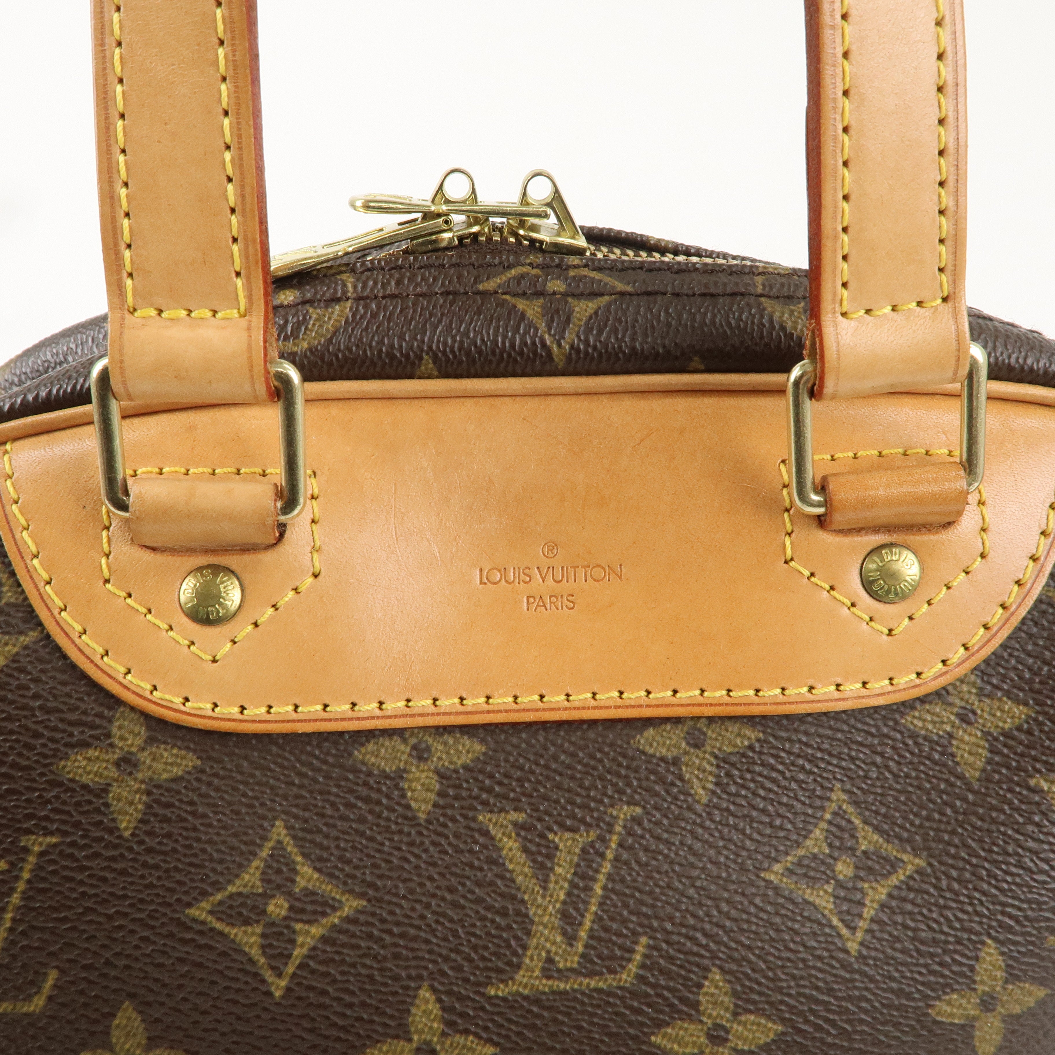 Louis Vuitton Monogram Excursion Shoes Case Hand Bag M41450