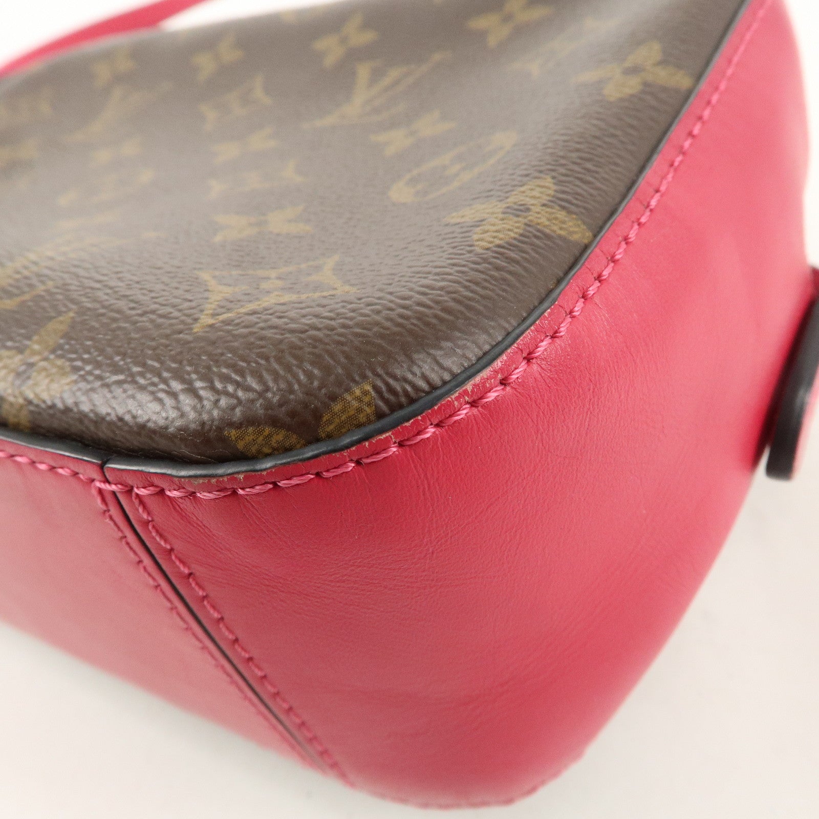 Louis Vuitton Monogram Saintonge Shoulder Bag Freesia M43557