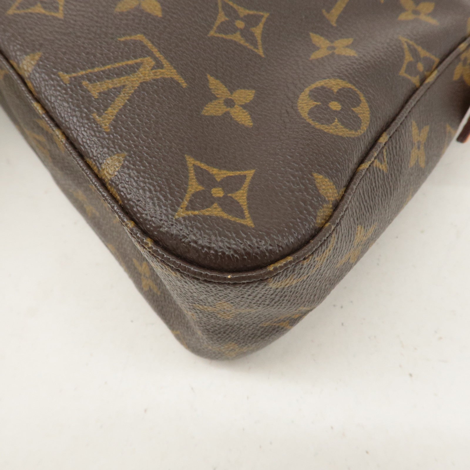 Louis Vuitton Monogram Mini Looping Shoulder Bag Hand Bag M51147