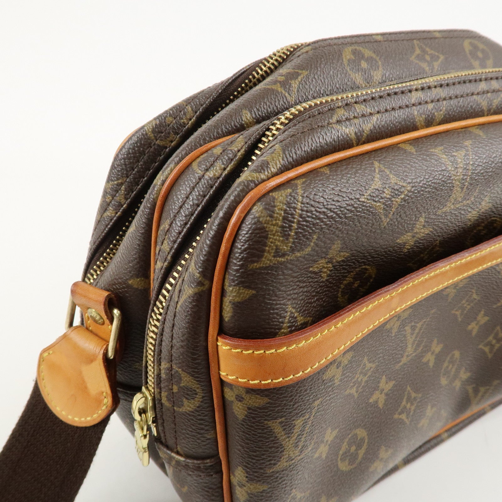 Louis Vuitton Monogram Reporter PM Shoulder Bag Brown M45254 Used