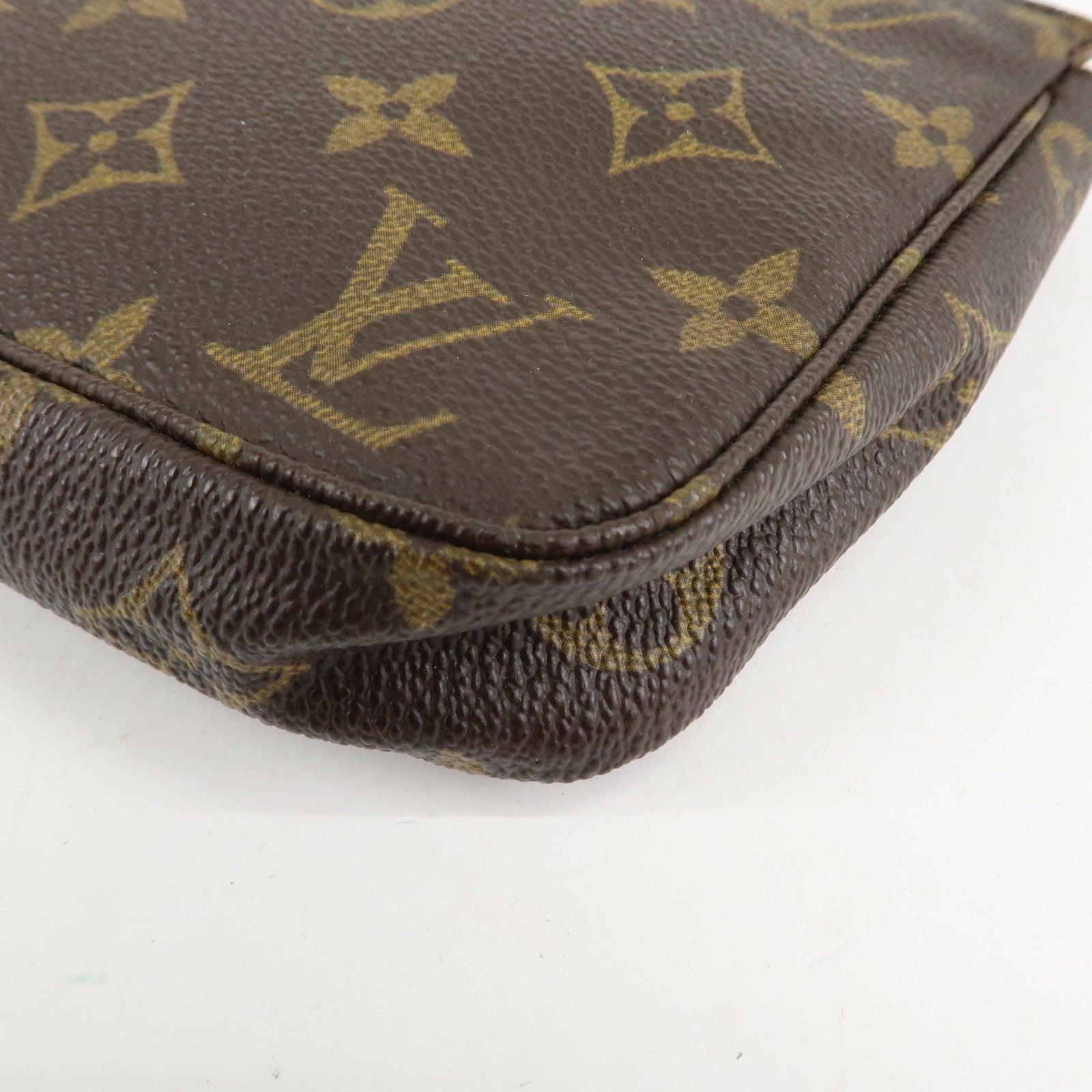 Louis Vuitton Monogram Pochette Accessoires Pouch M51980 Used