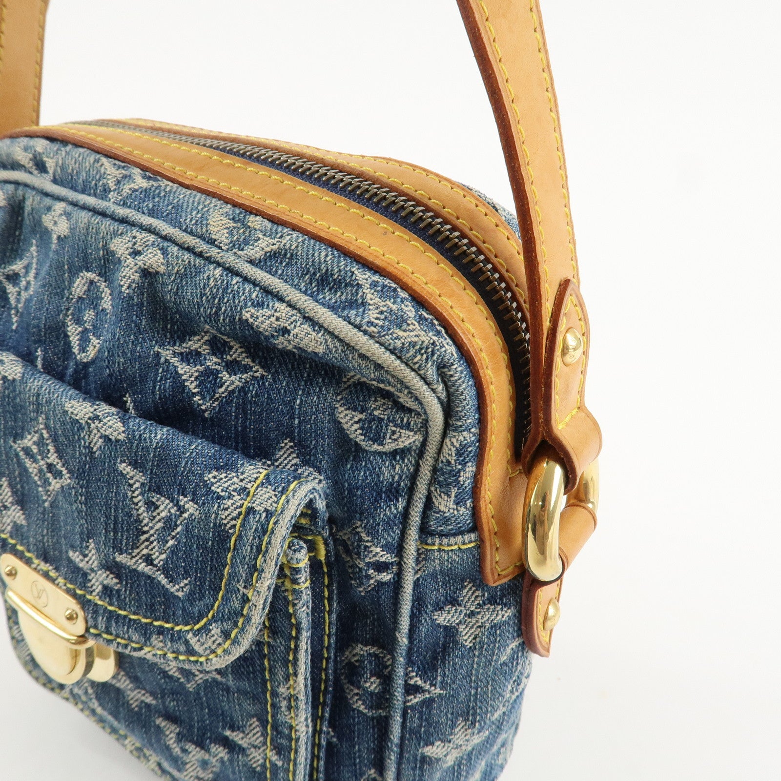 Louis Vuitton Monogram Denim Camera Bag Shoulder Bag Blue M95348 Used