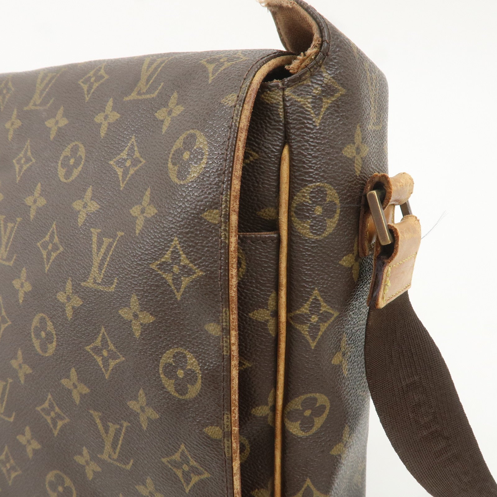 Louis Vuitton Monogram Abbesses Messenger Bag Hand Bag M45257