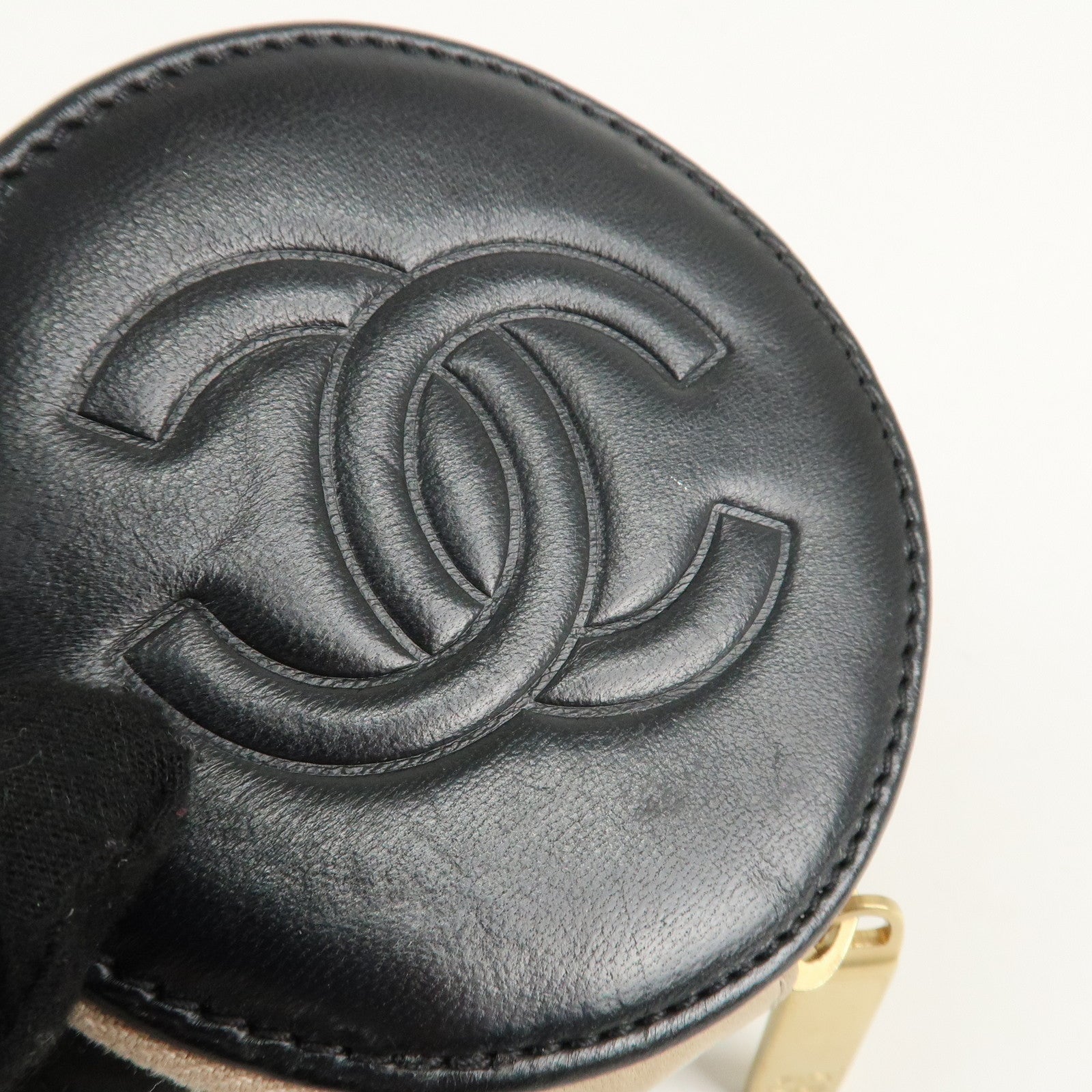 CHANEL Camelia Lamb Skin Round Zippy Coin Case Black Beige Used