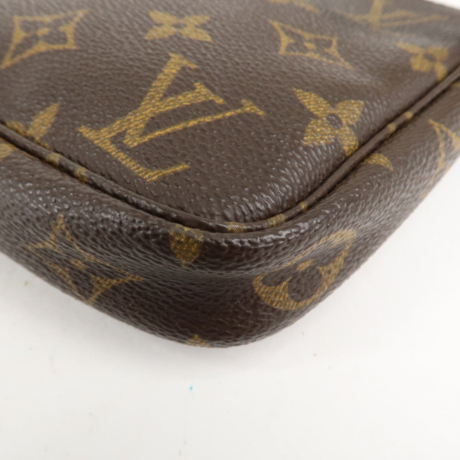 Louis Vuitton Monogram Pochette Accessoires Pouch M51980 Used