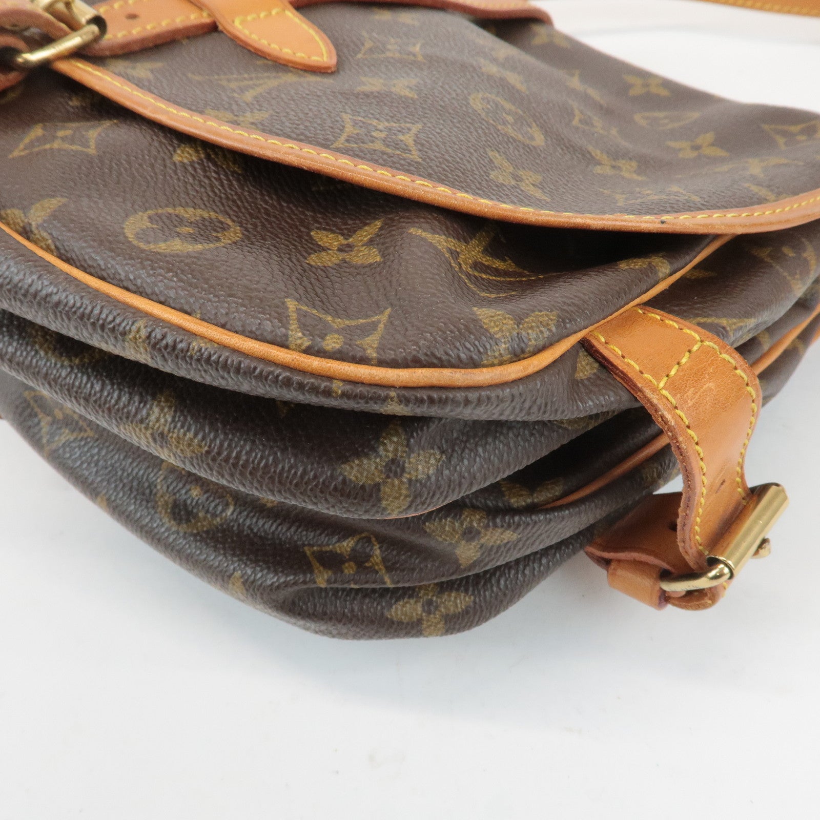 Louis Vuitton Monogram Saumur 30 Crossbody Bag Brown M42256 Used