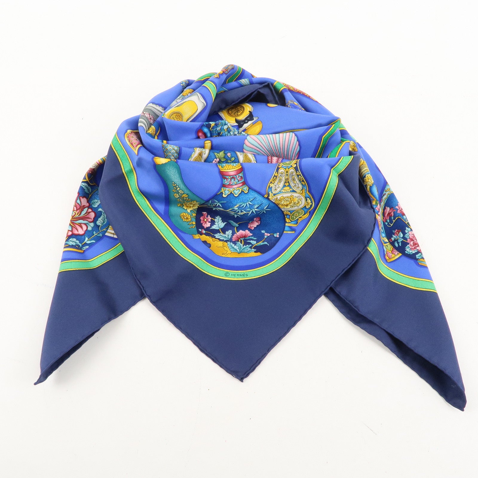 HERMES 100% Silk Carre 90 Scarf Pourvu qu
on ait l
ivresse