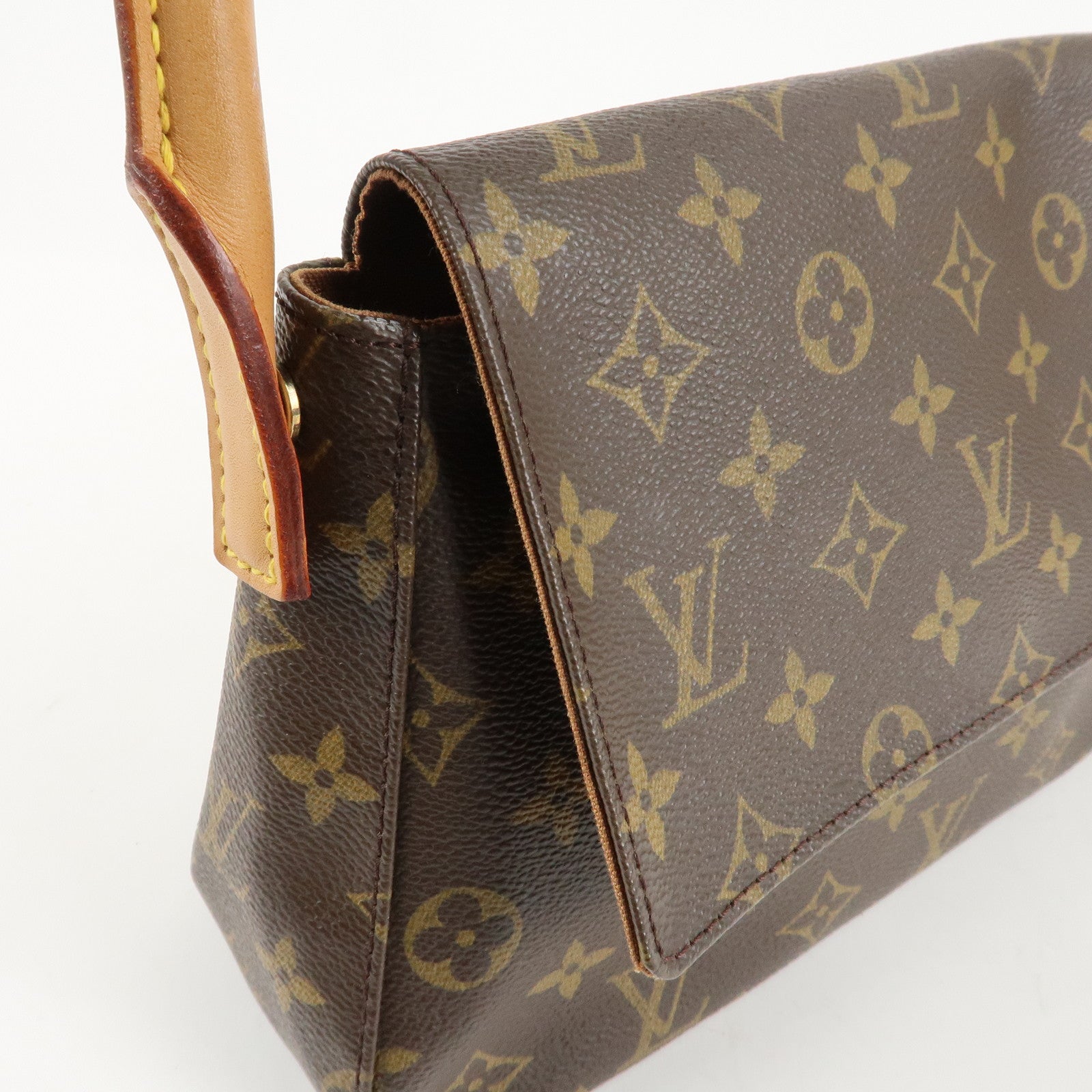 Louis Vuitton Monogram Mini Looping Shoulder Bag Hand Bag M51147