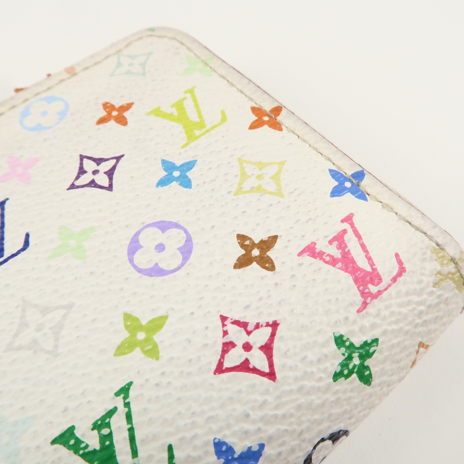 Louis Vuitton Monogram Multicolor Zippy Coin Purse Blanc M66548