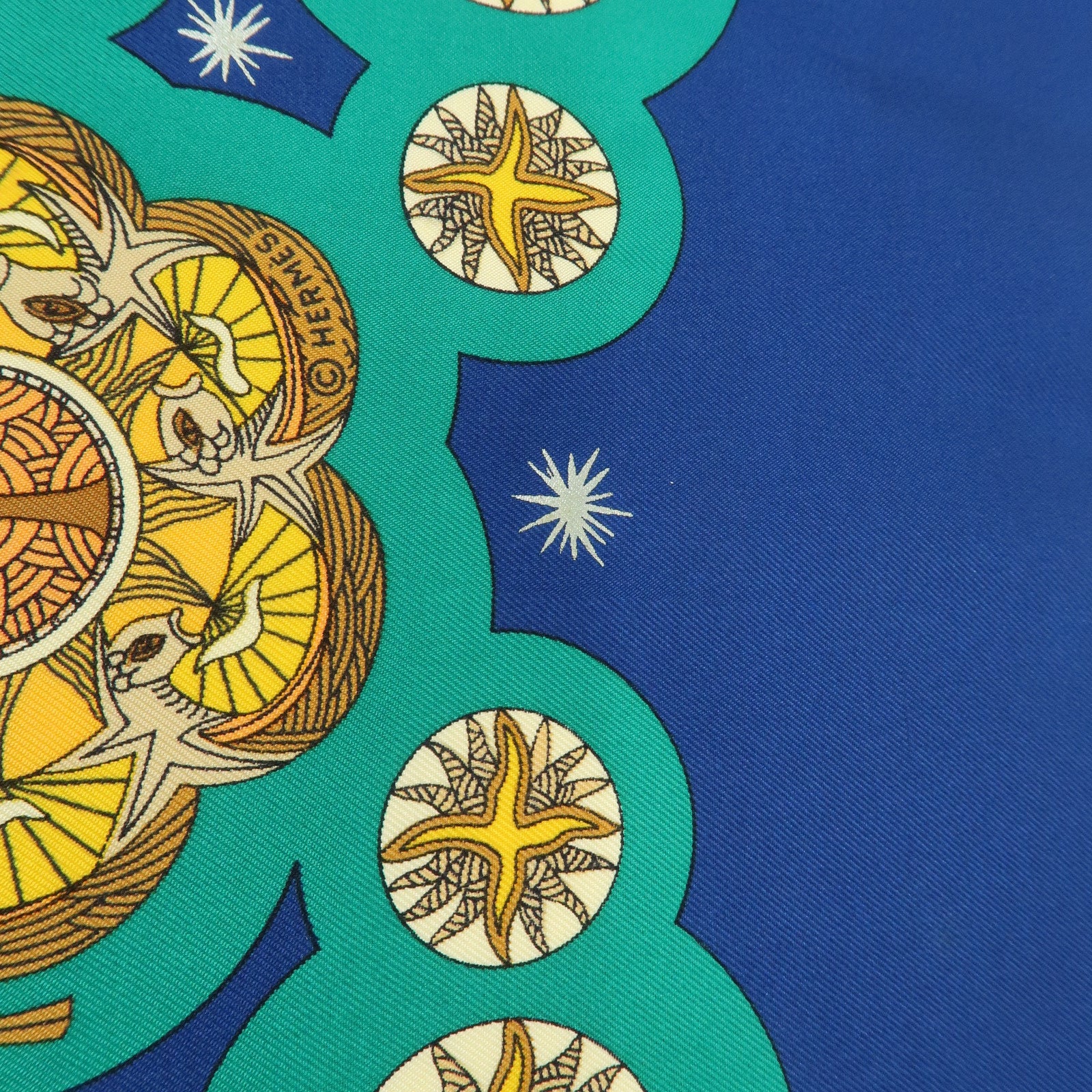 HERMES Carre 90 Silk 100% Scarf LE ROY SOLEIL Blue Green Gold Used