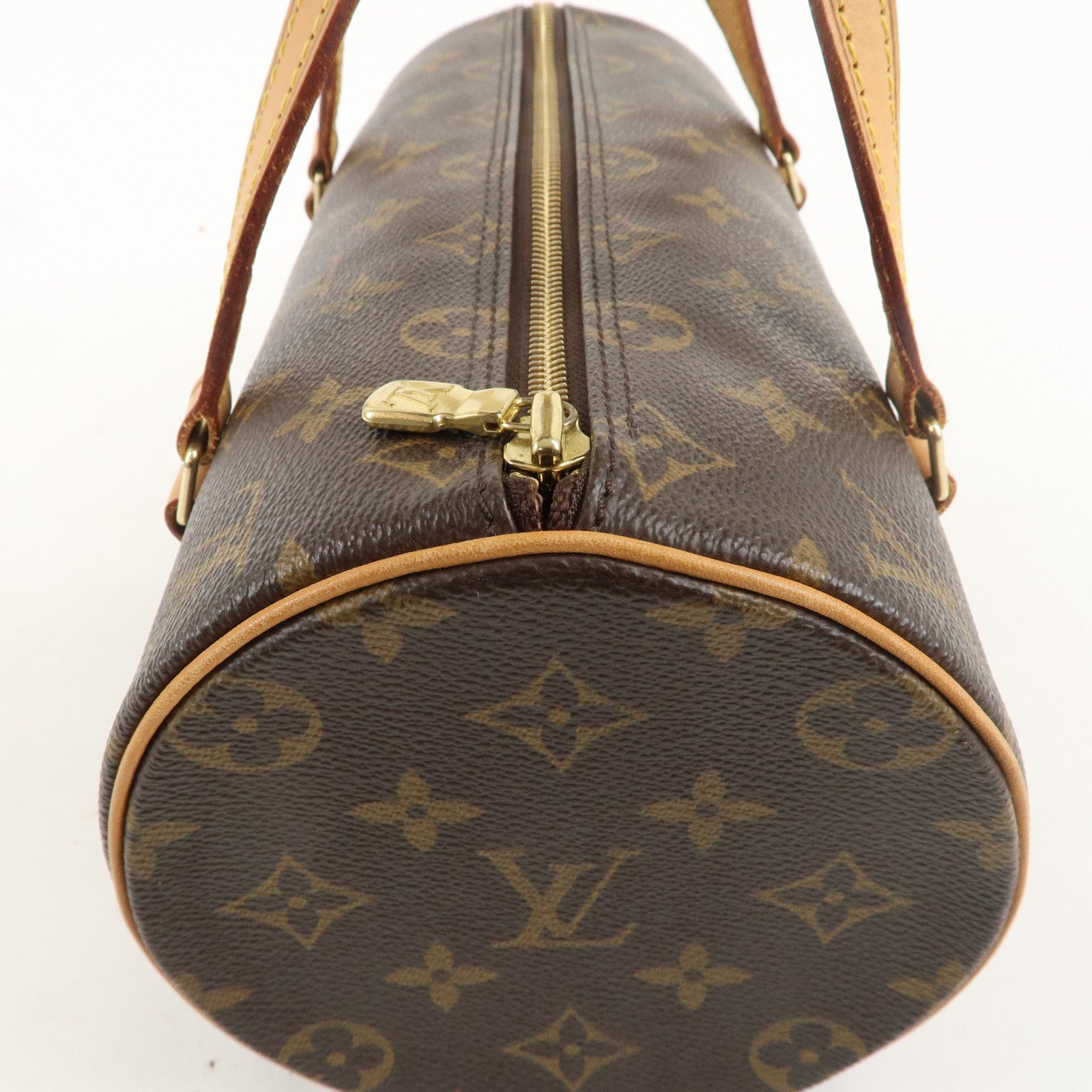 Louis Vuitton Monogram Papillon 26 Hand Bag 
Pouch Brown M51386