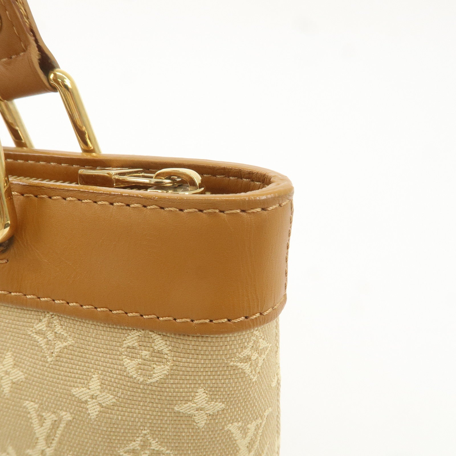 Louis Vuitton Monogram Mini Lucille PM Hand Bag Beige M92684