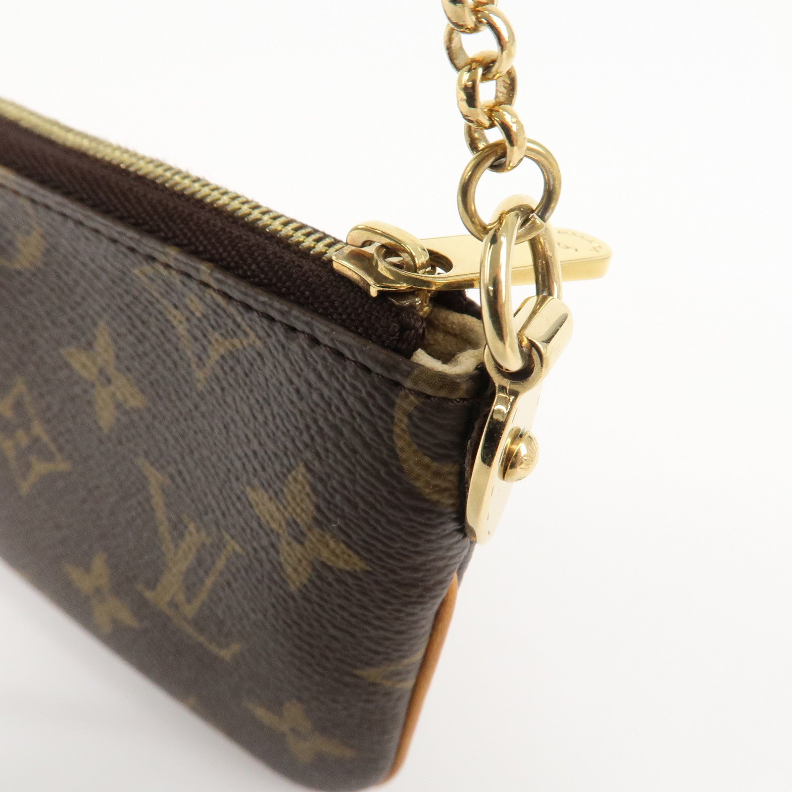 Louis Vuitton Monogram Pochette Milla PM Mini Pouch M60095