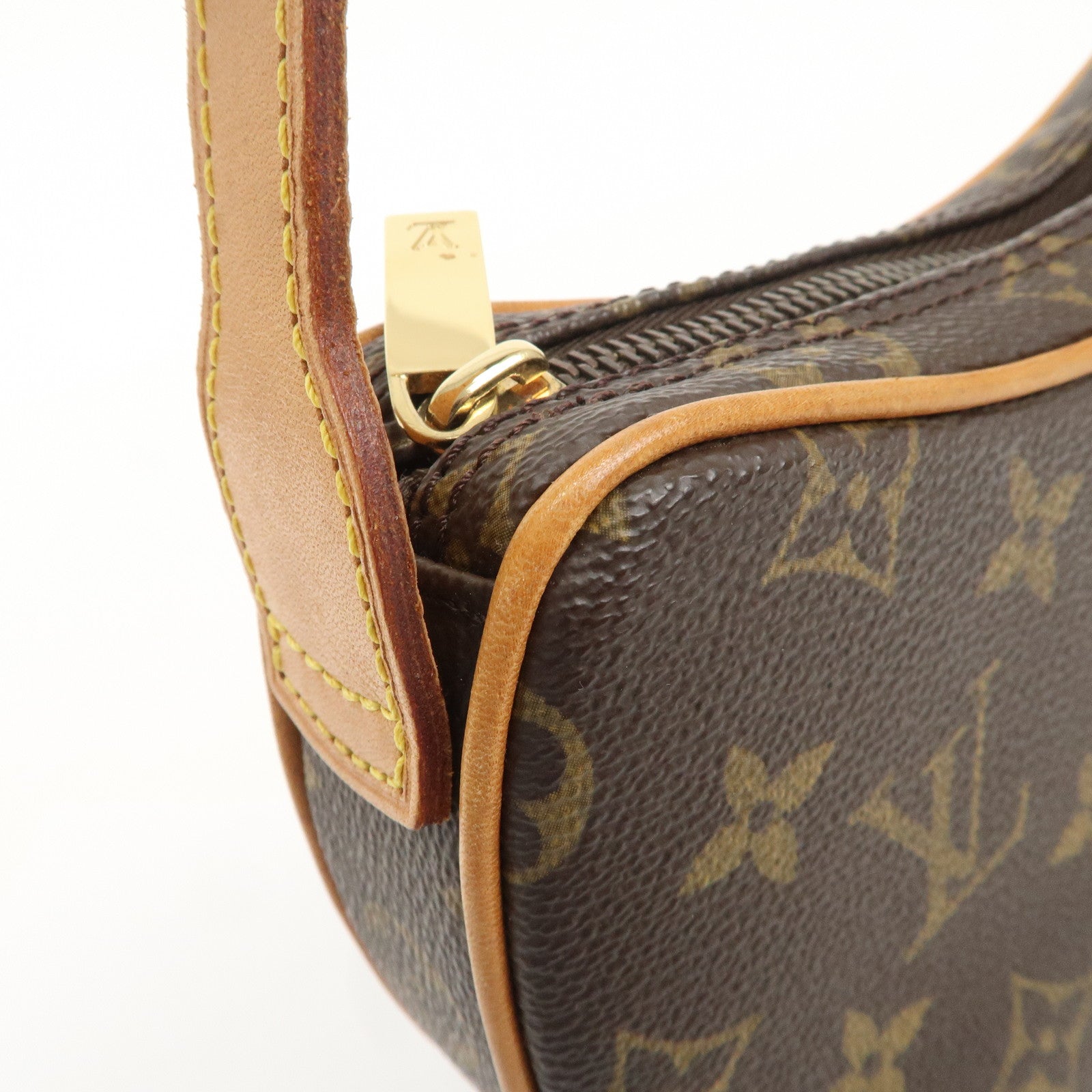 Louis Vuitton Monogram Pochette Croissant Shoulder Bag M51510 Used