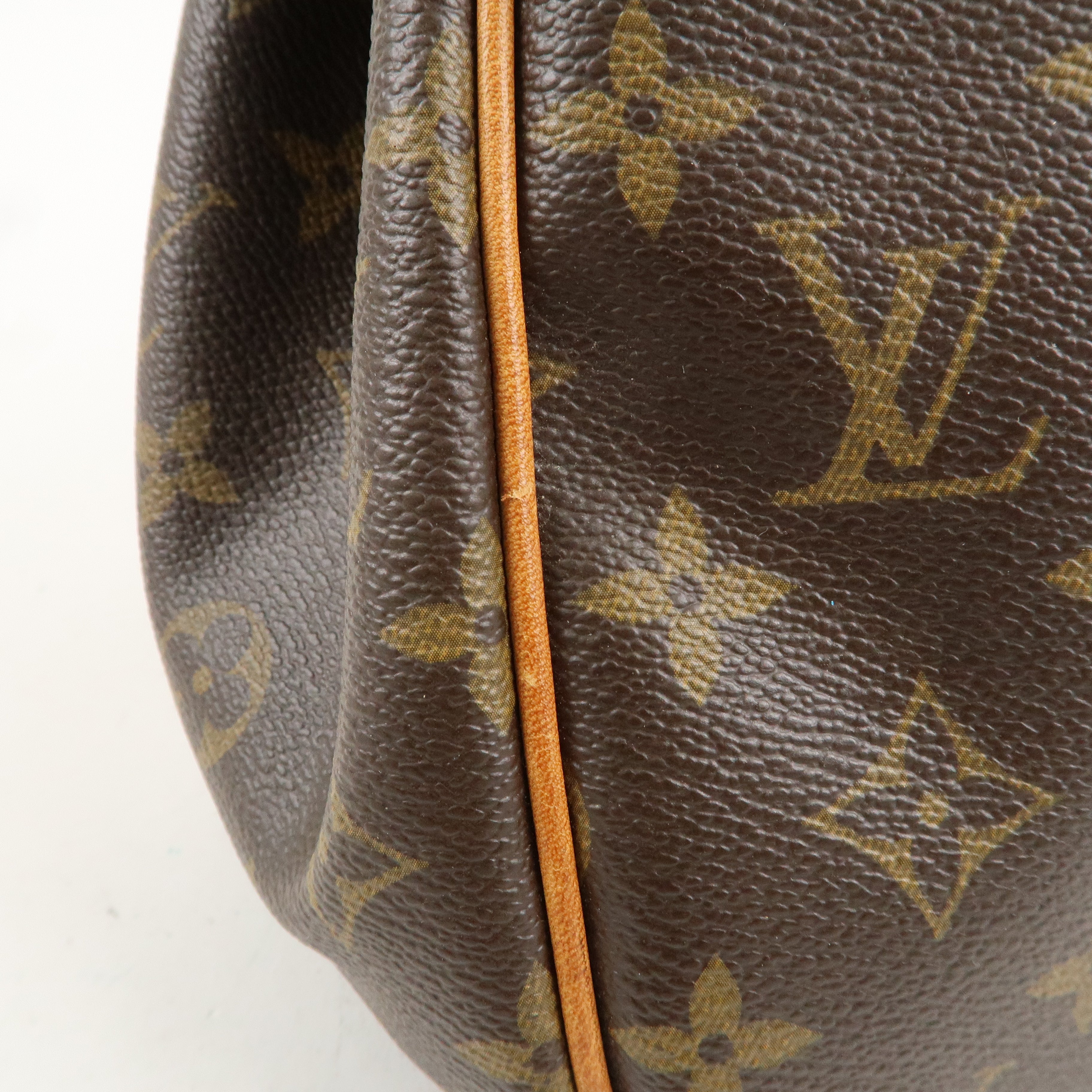 Louis Vuitton Monogram Batignolles Horizontal Tote Bag M51154