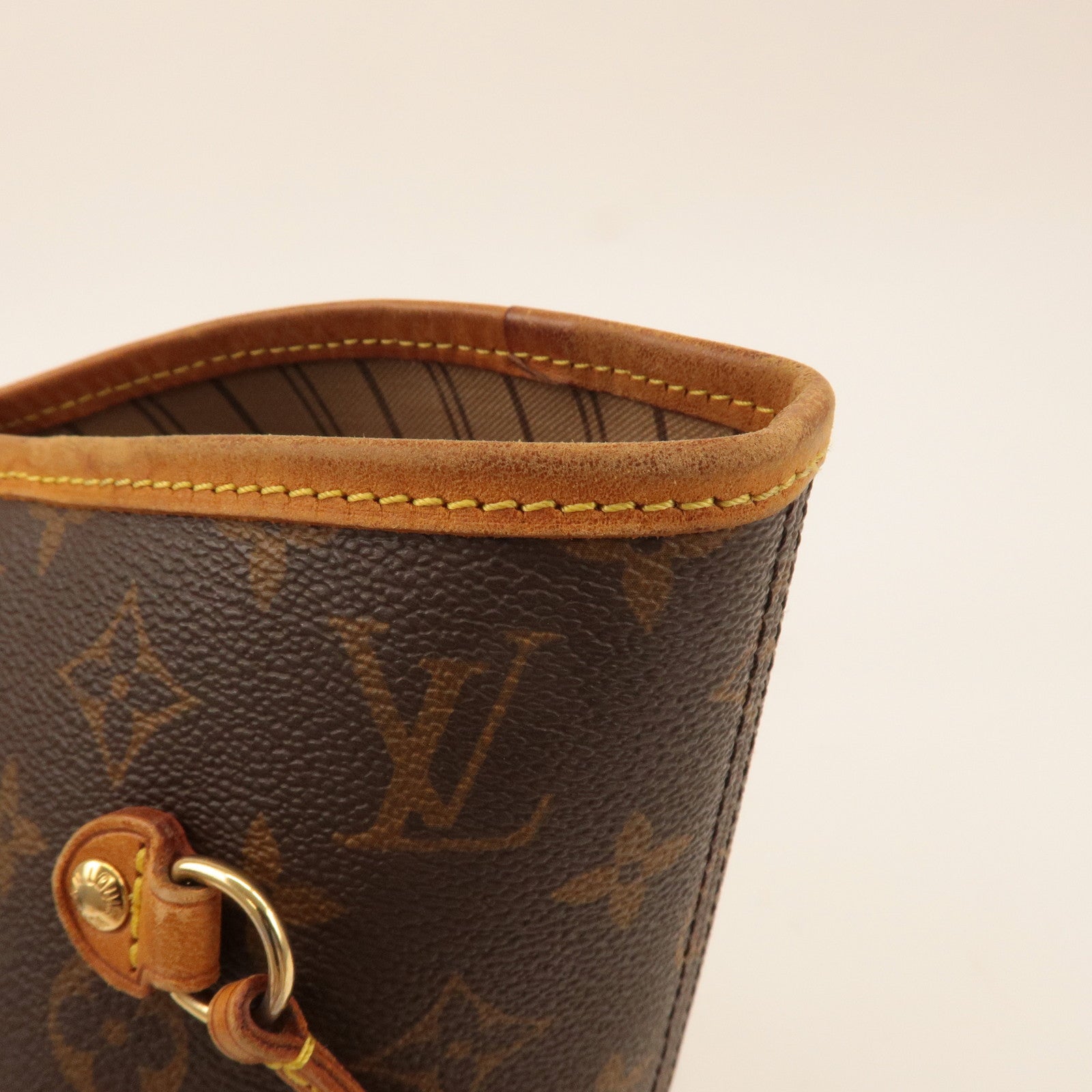 Louis Vuitton Monogram Neverfull MM Tote Bag Brown M40156