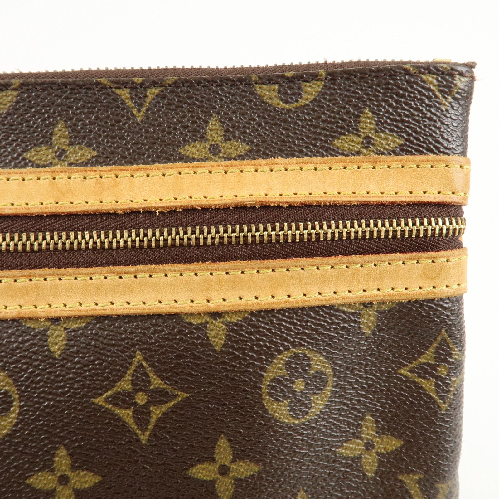 Louis Vuitton Monogram Pochette Bosphore Shoulder Bag M40044