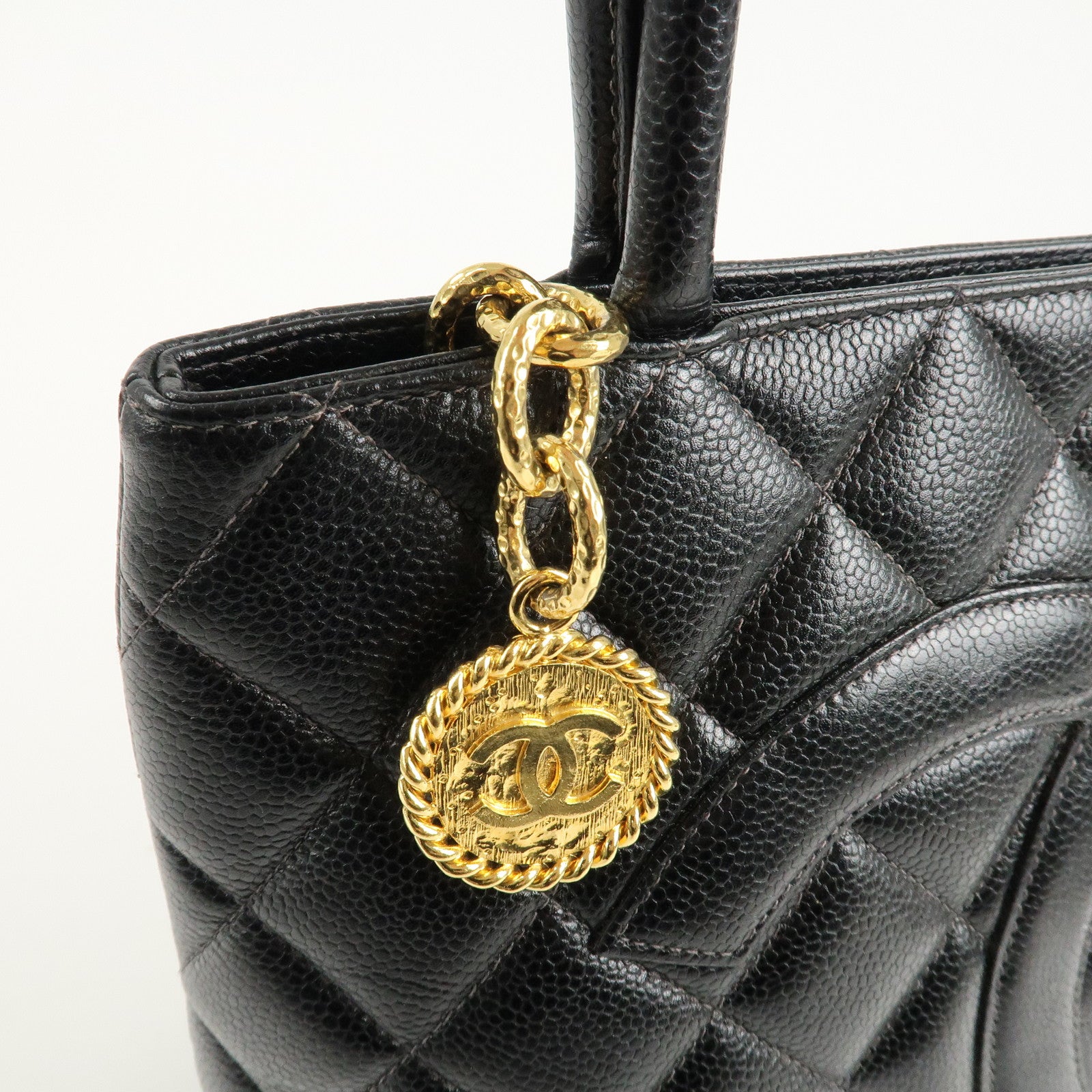 CHANEL Caviar Skin Matelasse Tote Bag Hand bag Black A01804