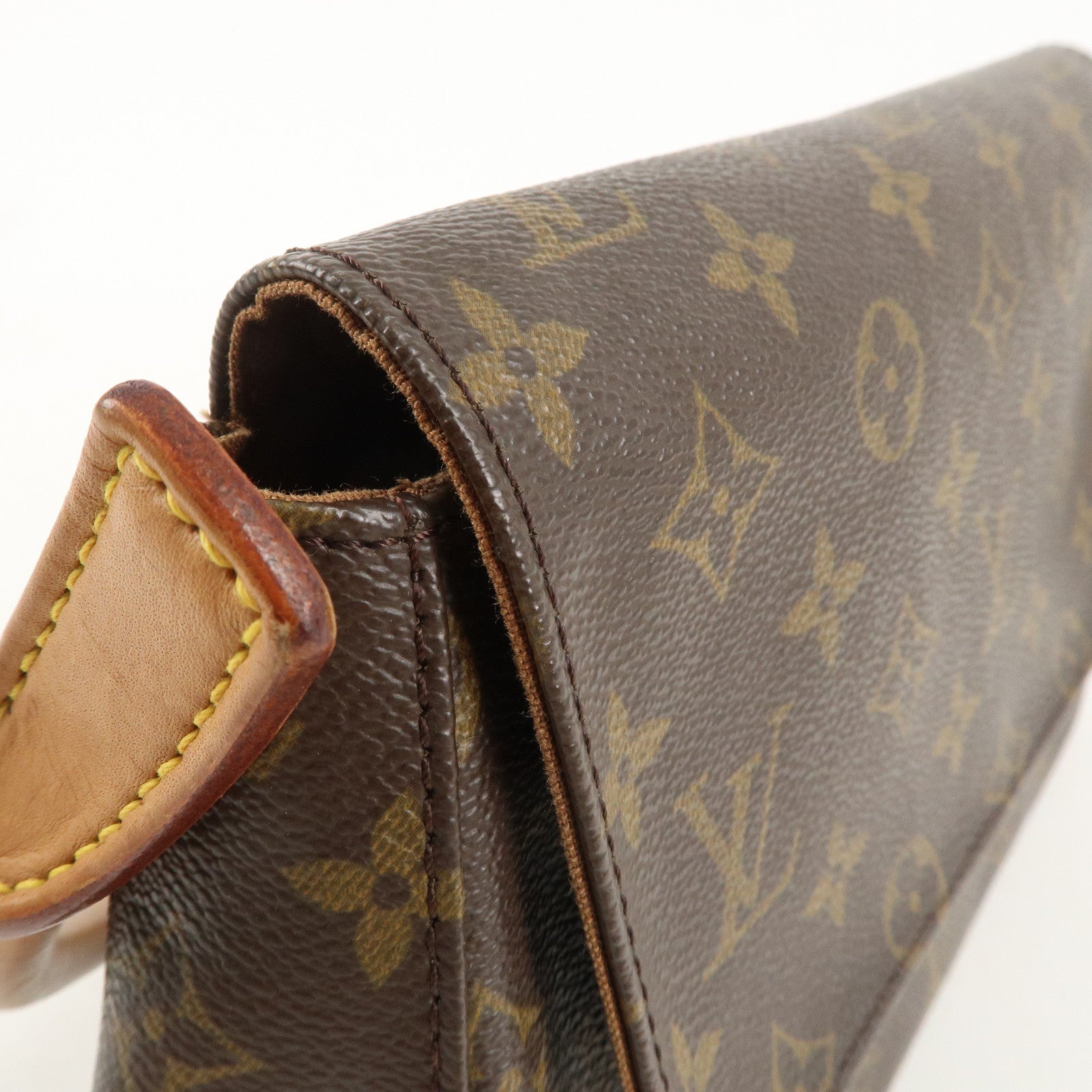 Louis Vuitton Monogram Mini Looping Shoulder Bag Hand Bag M51147